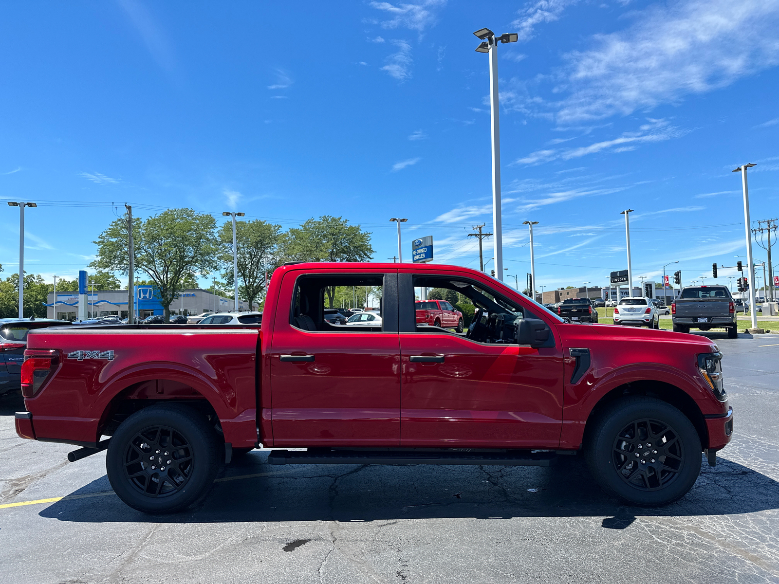 2024 Ford F-150 STX 4WD SuperCrew 5.5 Box 9