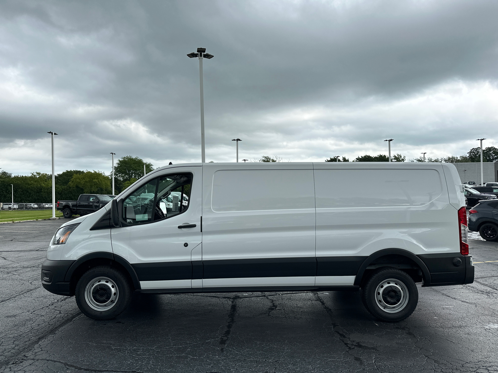 2024 Ford Transit T-250 148  LOW RF 9070 GV 5