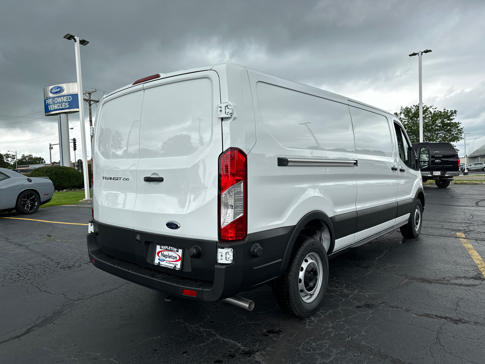 2024 Ford Transit T-250 148  LOW RF 9070 GV 8