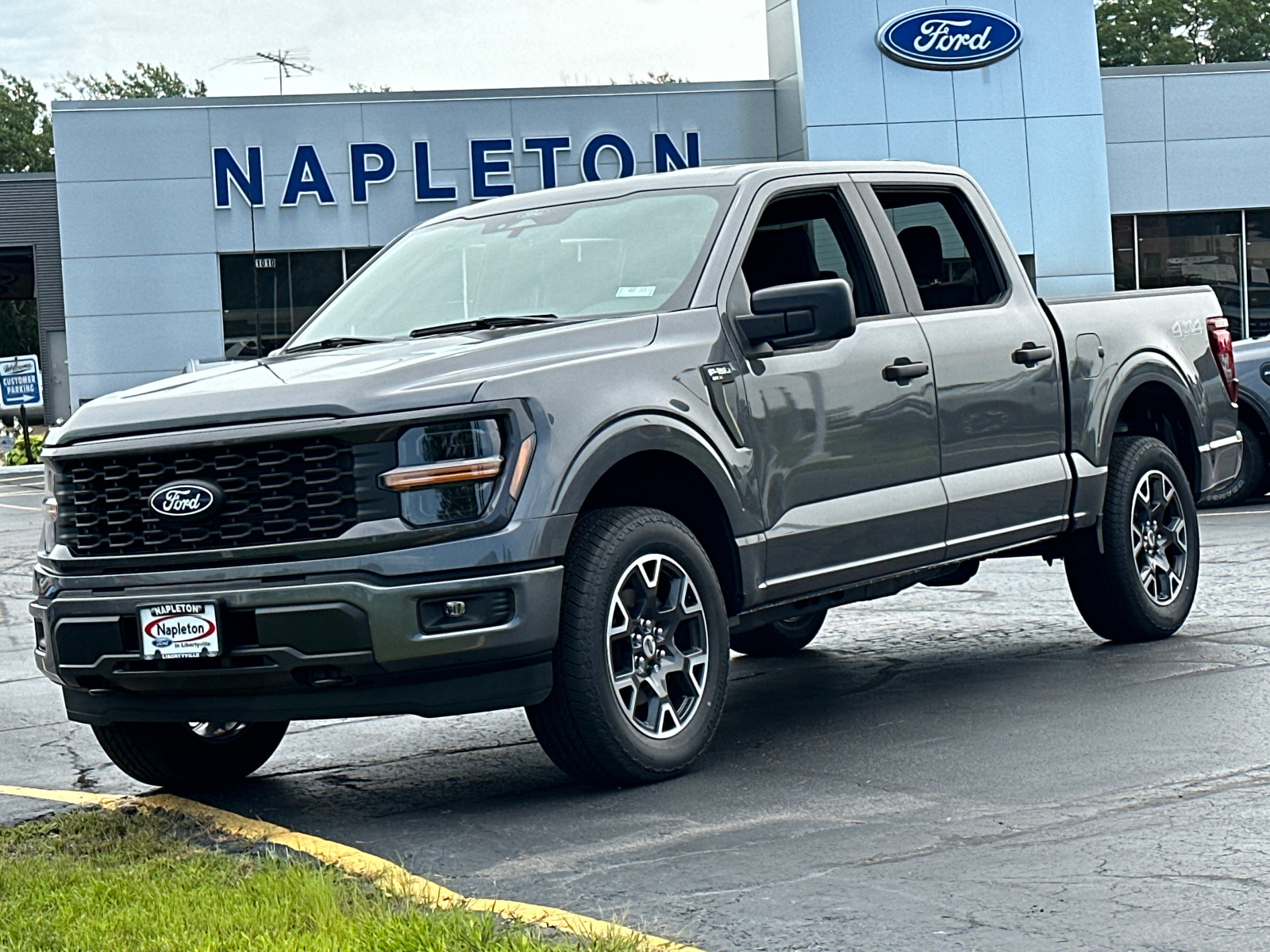 2024 Ford F-150 STX 4WD SuperCrew 5.5 Box 2