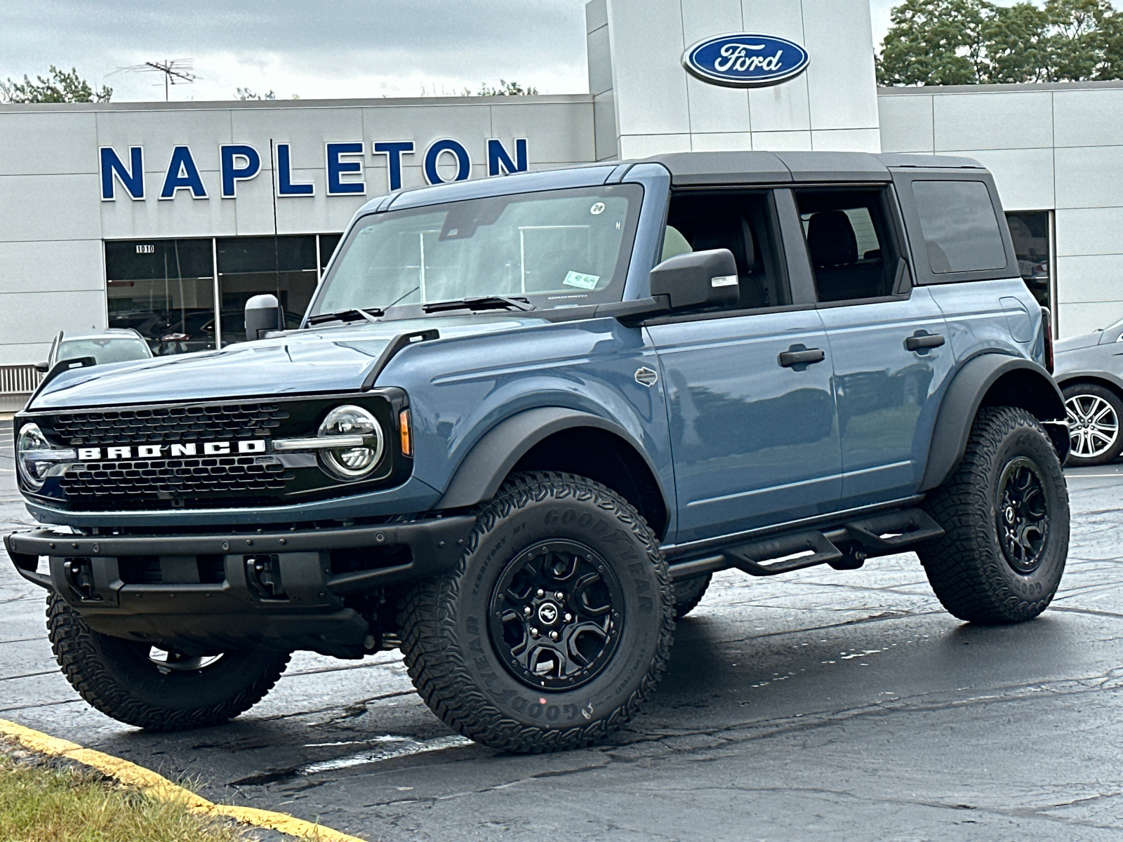 2024 Ford Bronco Wildtrak 1