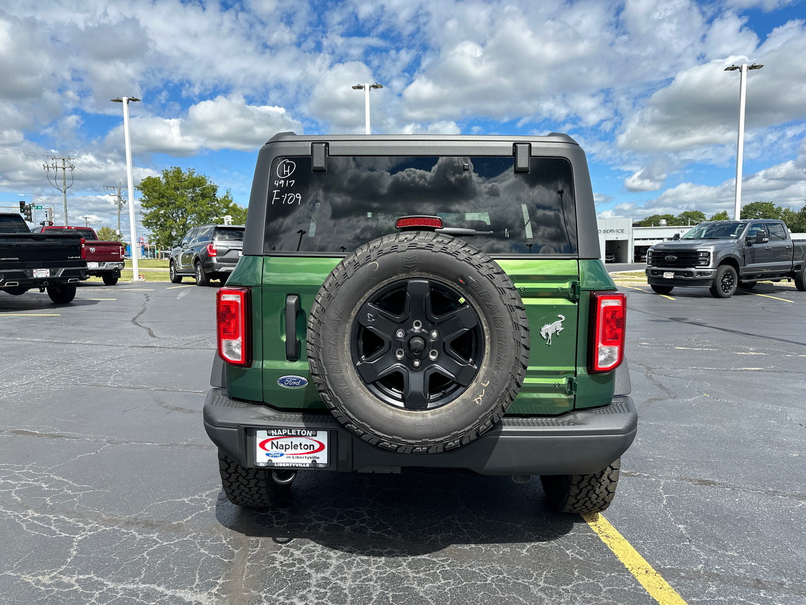 2024 Ford Bronco Black Diamond 7