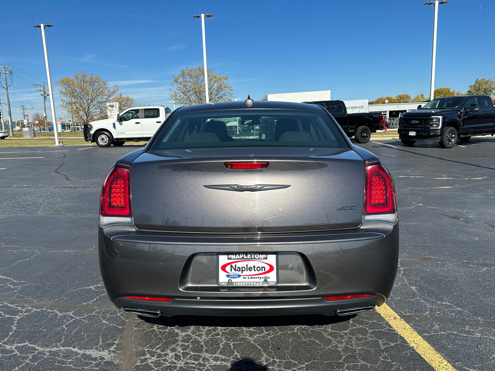 2020 Chrysler 300 Touring 8