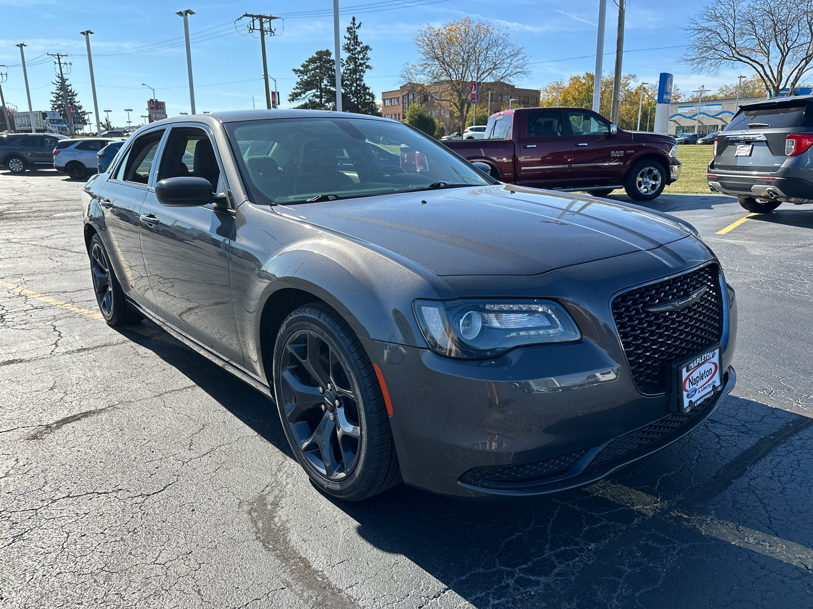 2020 Chrysler 300 Touring 11