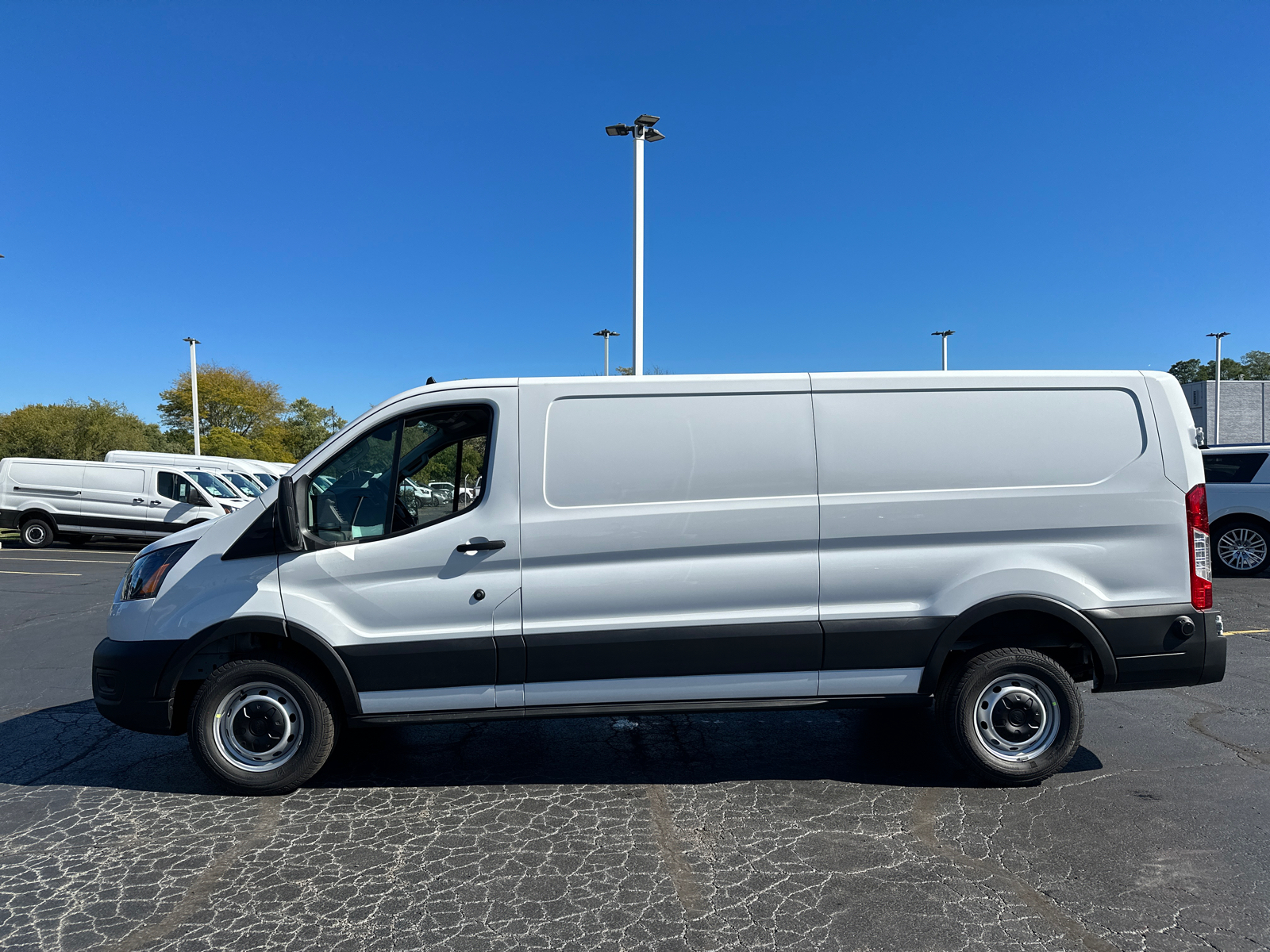 2024 Ford Transit T-250 148  LOW RF 9070 GV 5