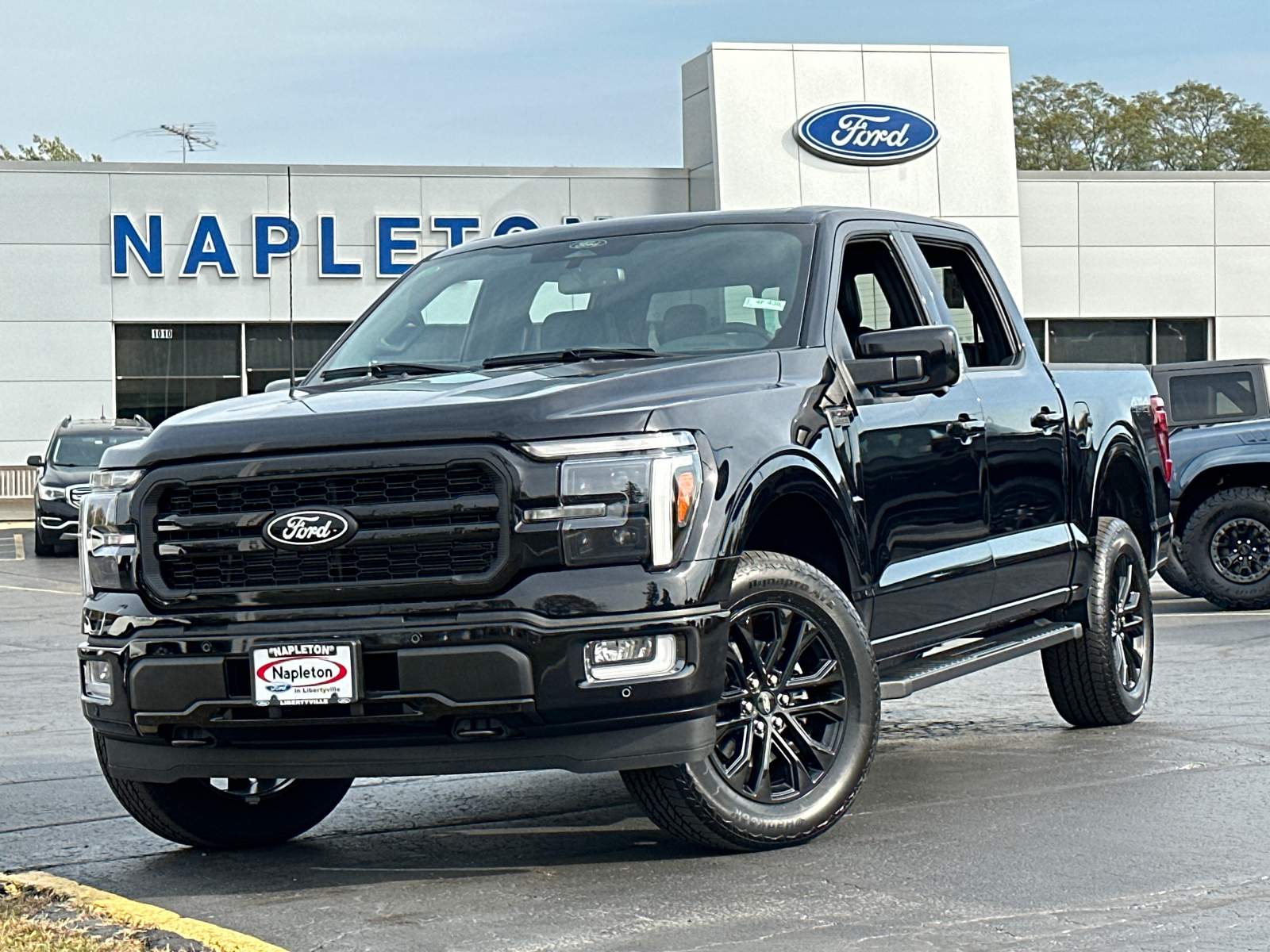 2024 Ford F-150 LARIAT 4WD SuperCrew 5.5 Box 1