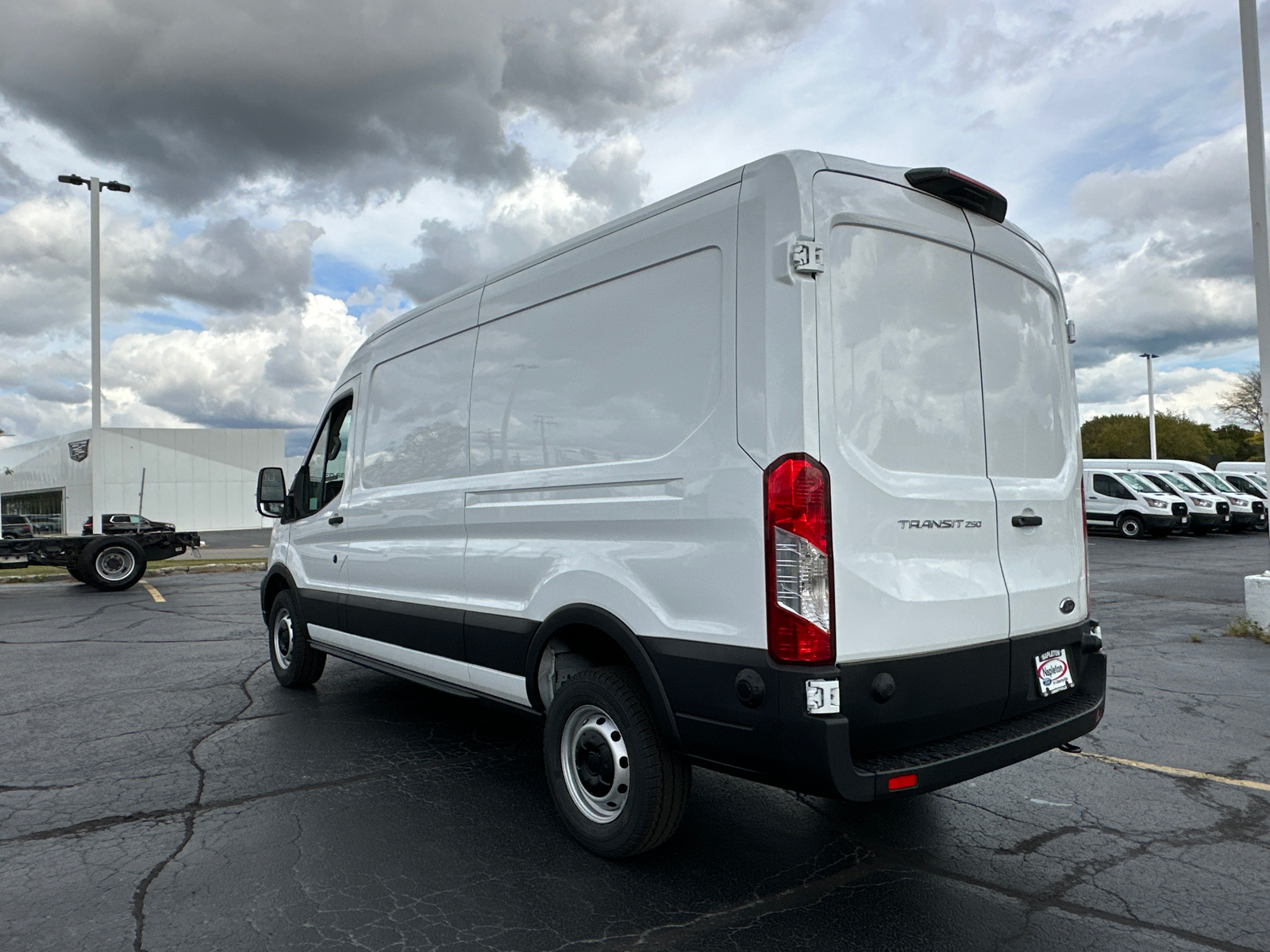 2024 Ford Transit T-250 148  MED RF 9070 GV 6