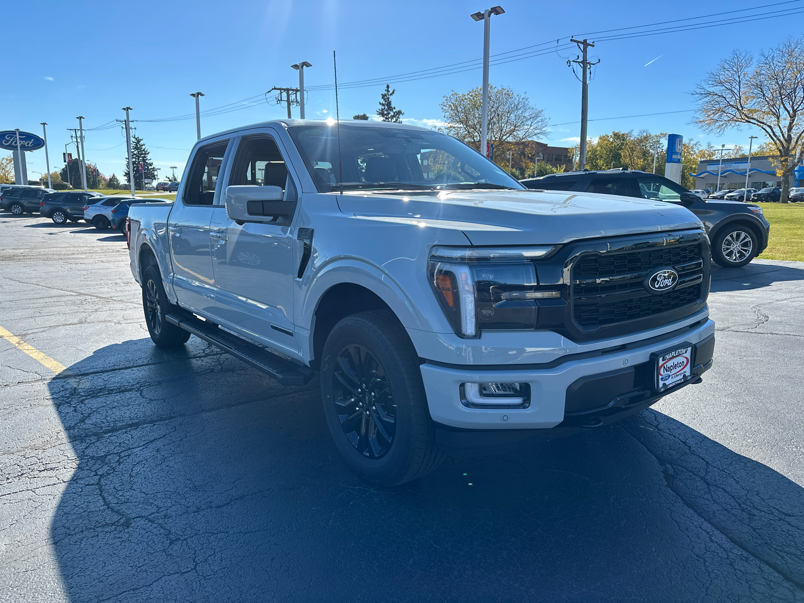 2024 Ford F-150 LARIAT 4WD SuperCrew 5.5 Box 10