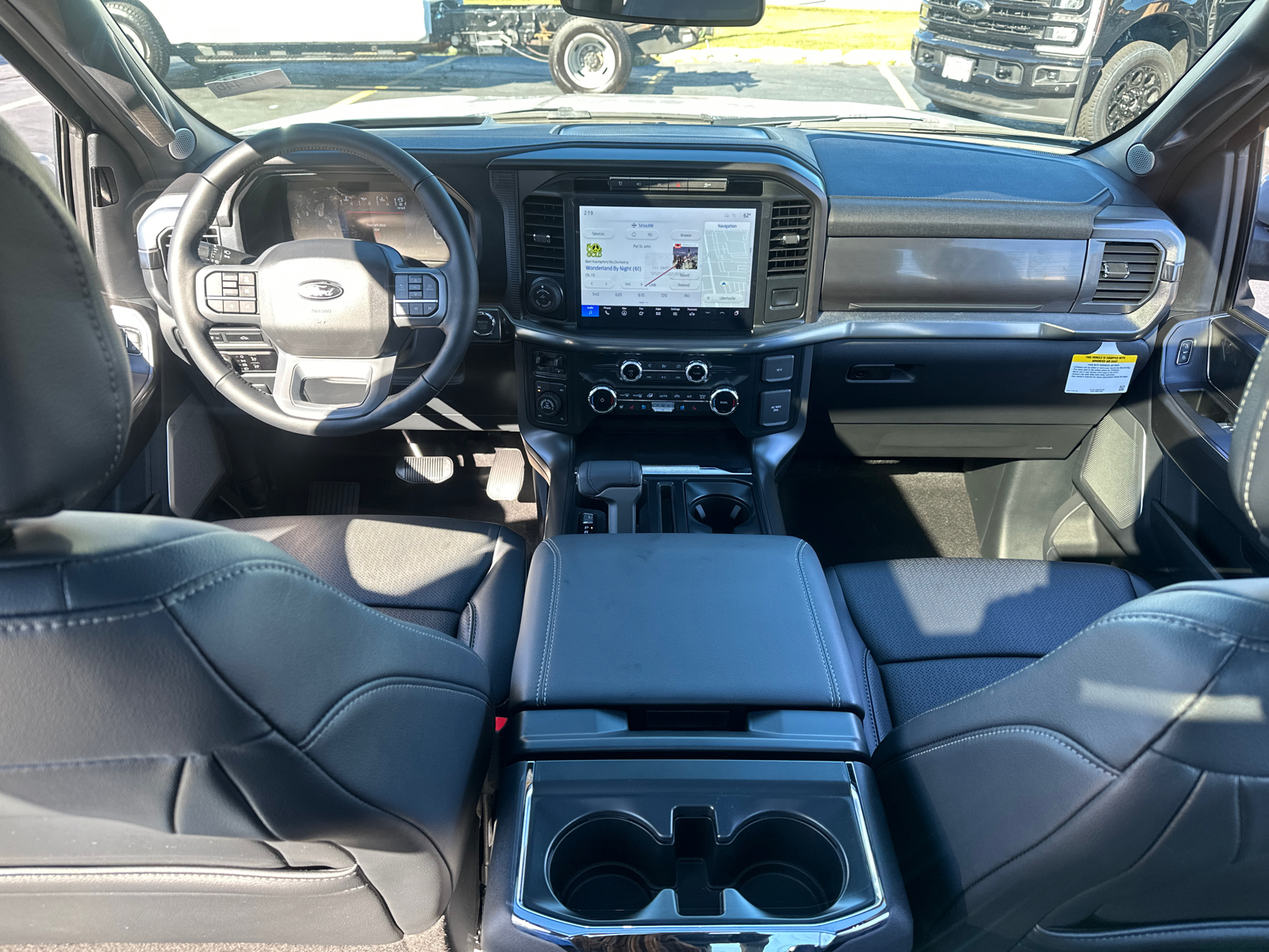 2024 Ford F-150 LARIAT 4WD SuperCrew 5.5 Box 16