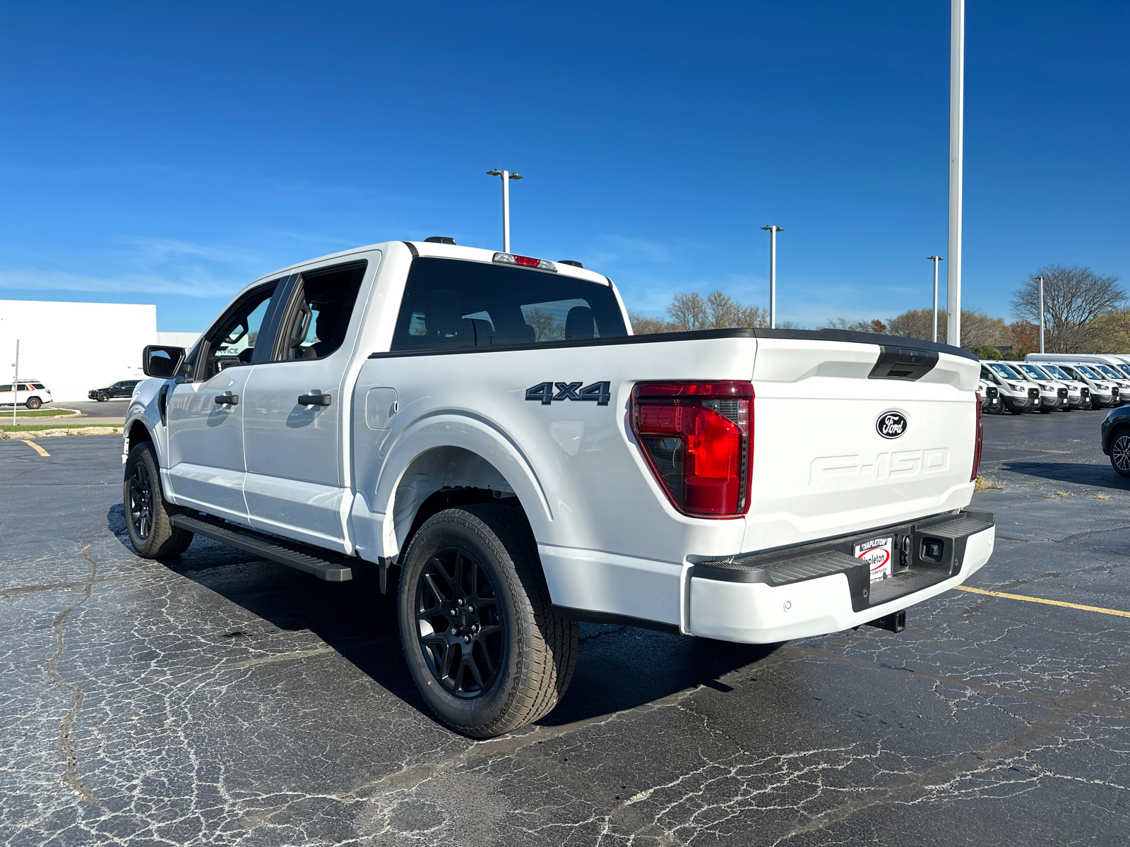 2024 Ford F-150 STX 4WD SuperCrew 5.5 Box 6