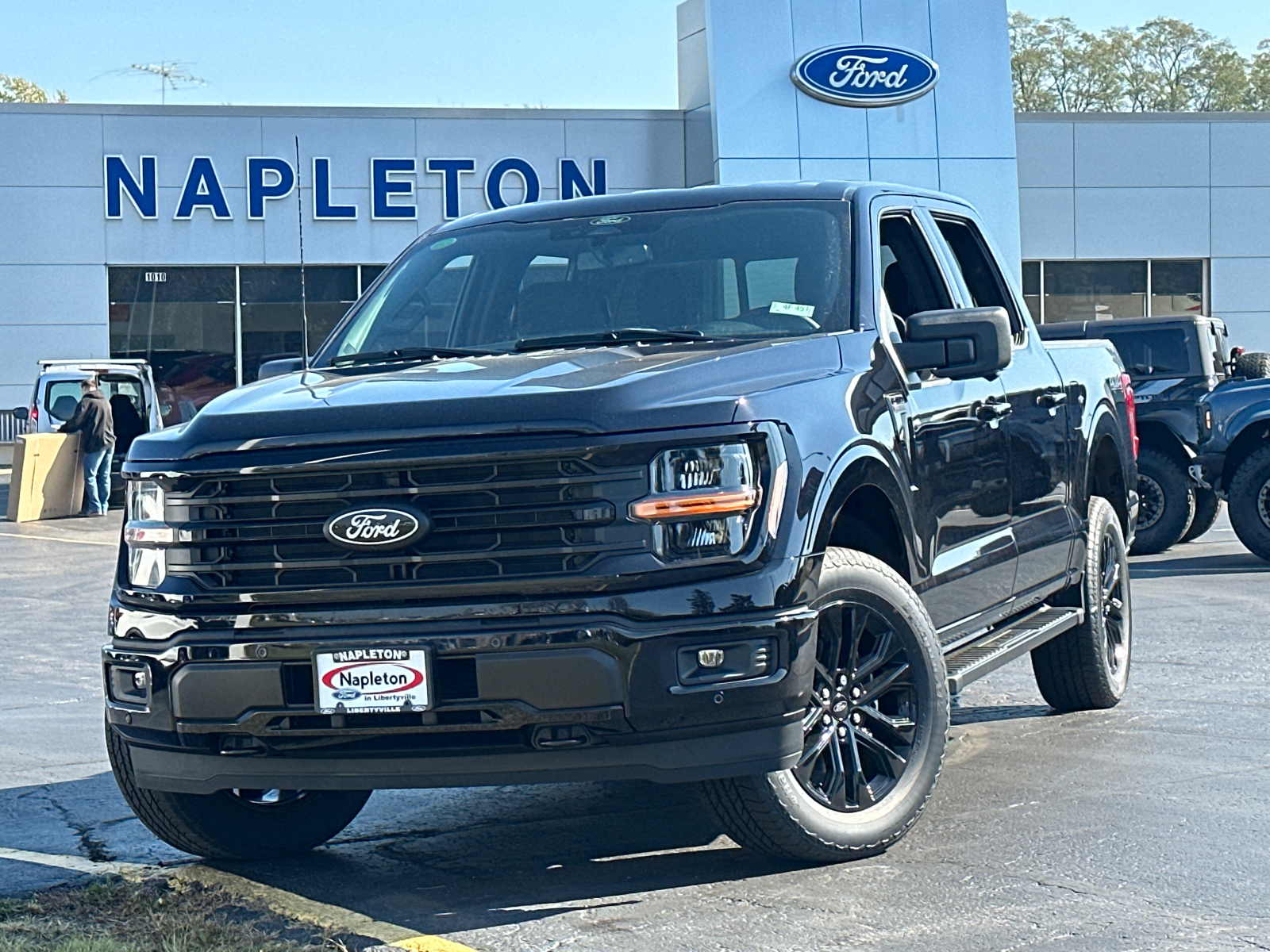 2024 Ford F-150 XLT 4WD SuperCrew 5.5 Box 2