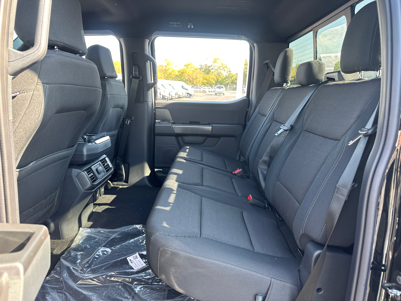 2024 Ford F-150 XLT 4WD SuperCrew 5.5 Box 32