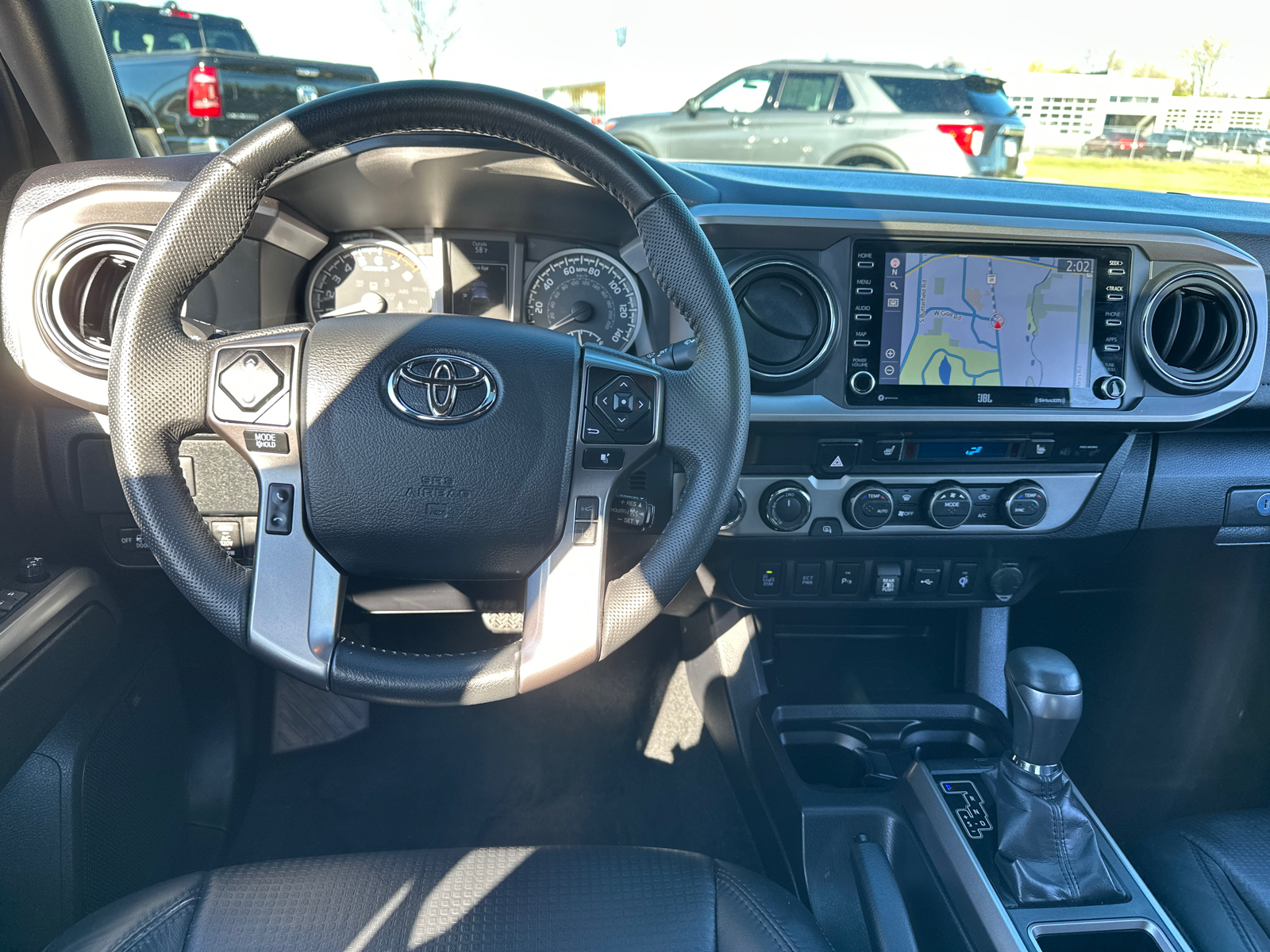 2022 Toyota Tacoma Limited Double Cab 5 Bed V6 AT 16