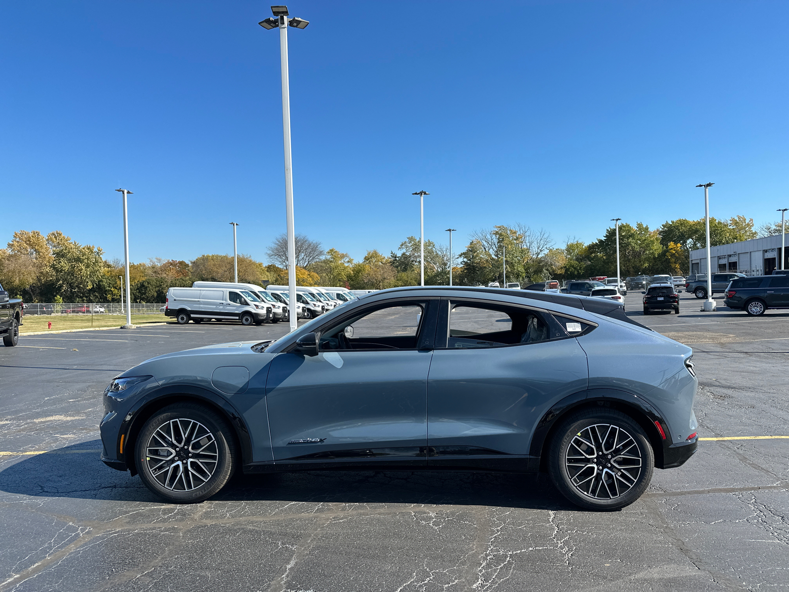 2024 Ford Mustang Mach-E Premium 5