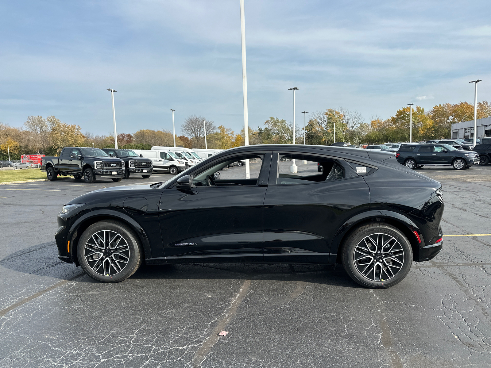 2024 Ford Mustang Mach-E Premium 5