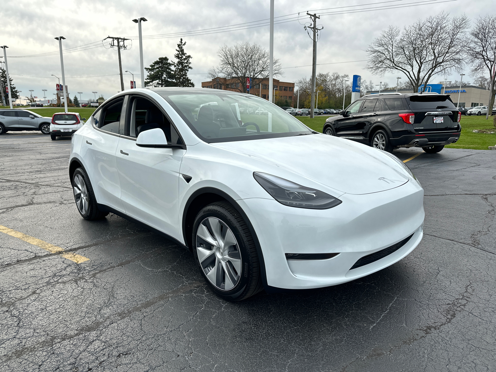 2024 Tesla Model Y Long Range 10