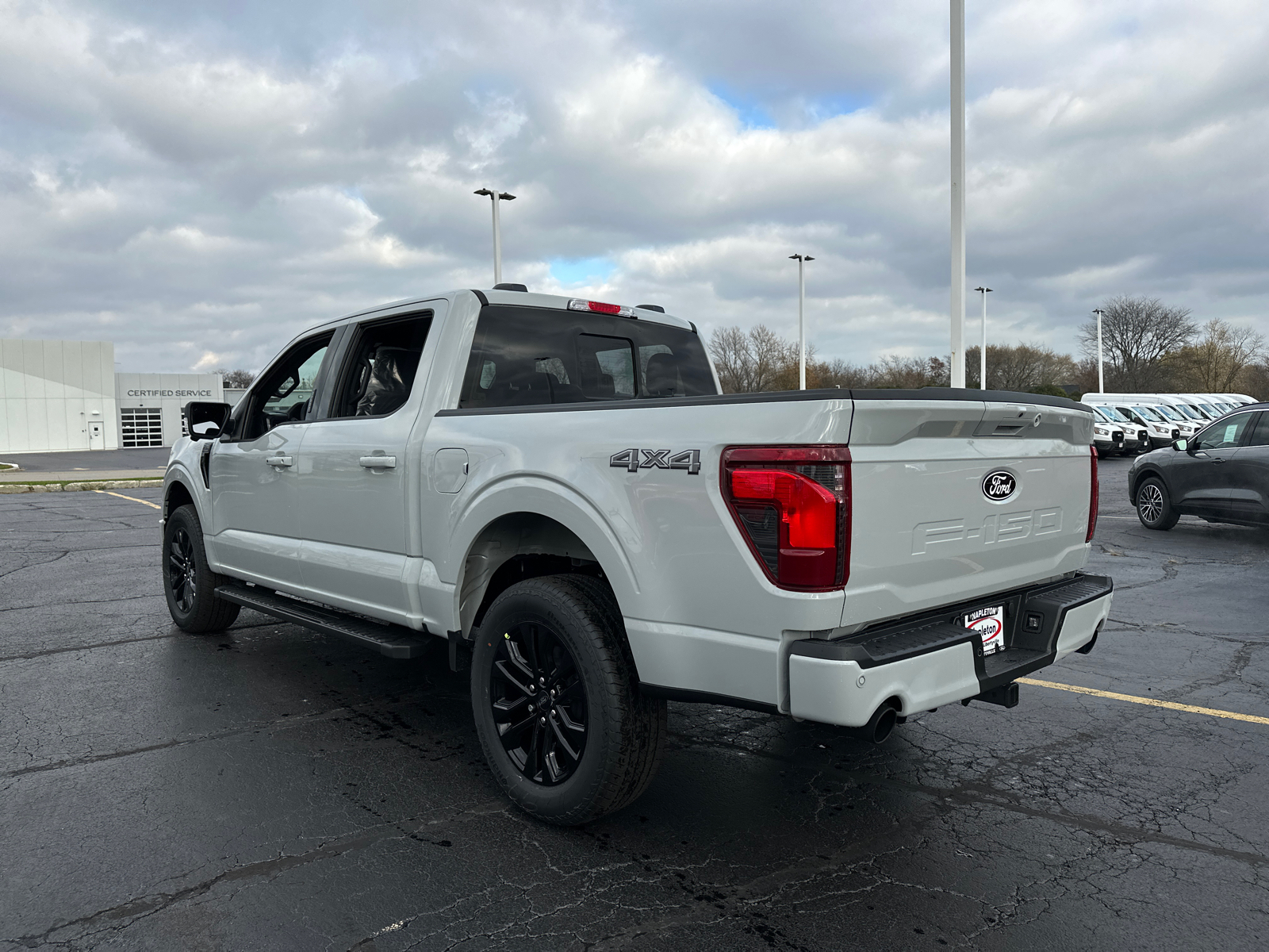 2024 Ford F-150 XLT 4WD SuperCrew 5.5 Box 6