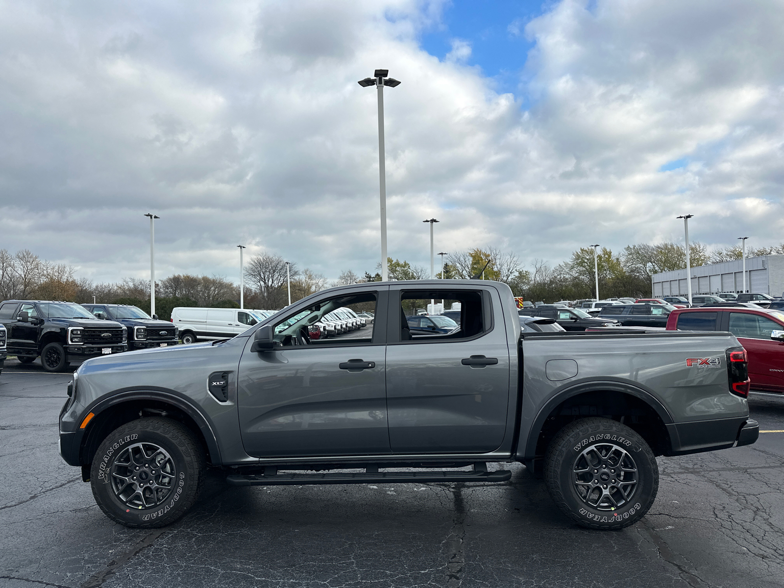 2024 Ford Ranger XLT 4WD SuperCrew 5 Box 5