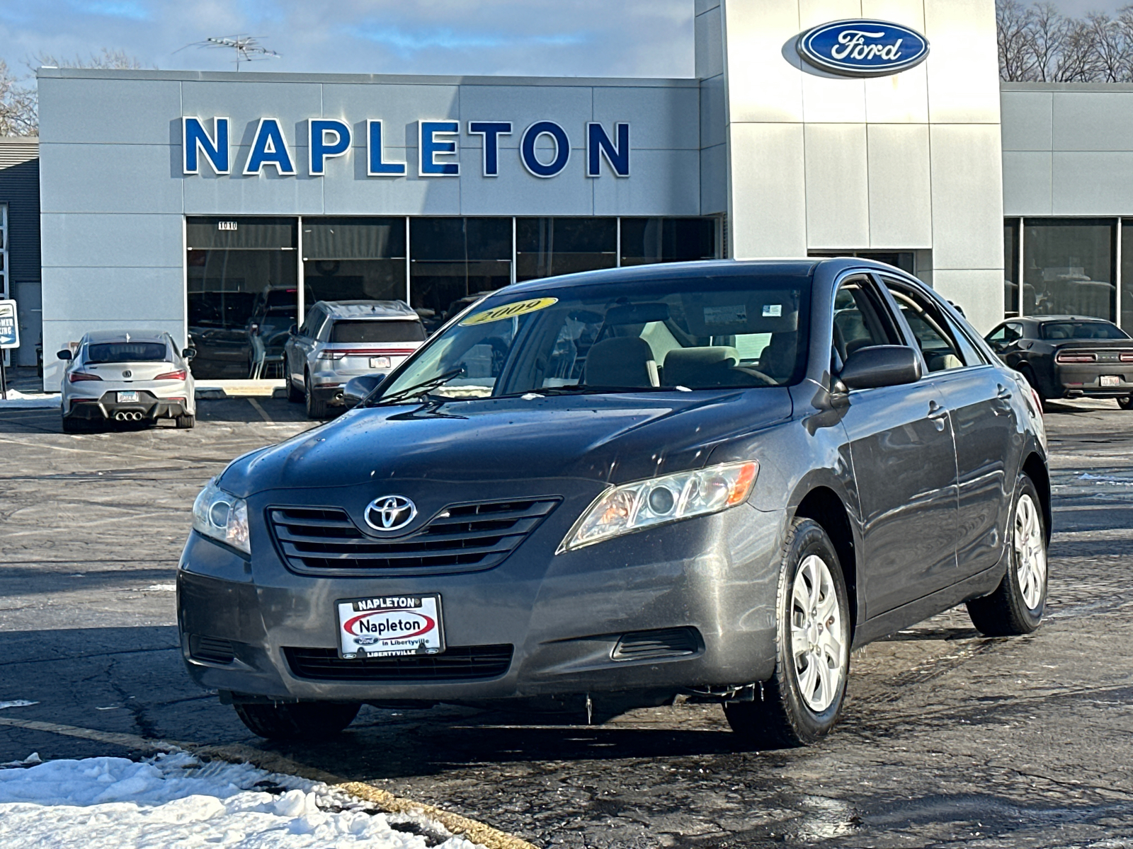 2009 Toyota Camry LE 2