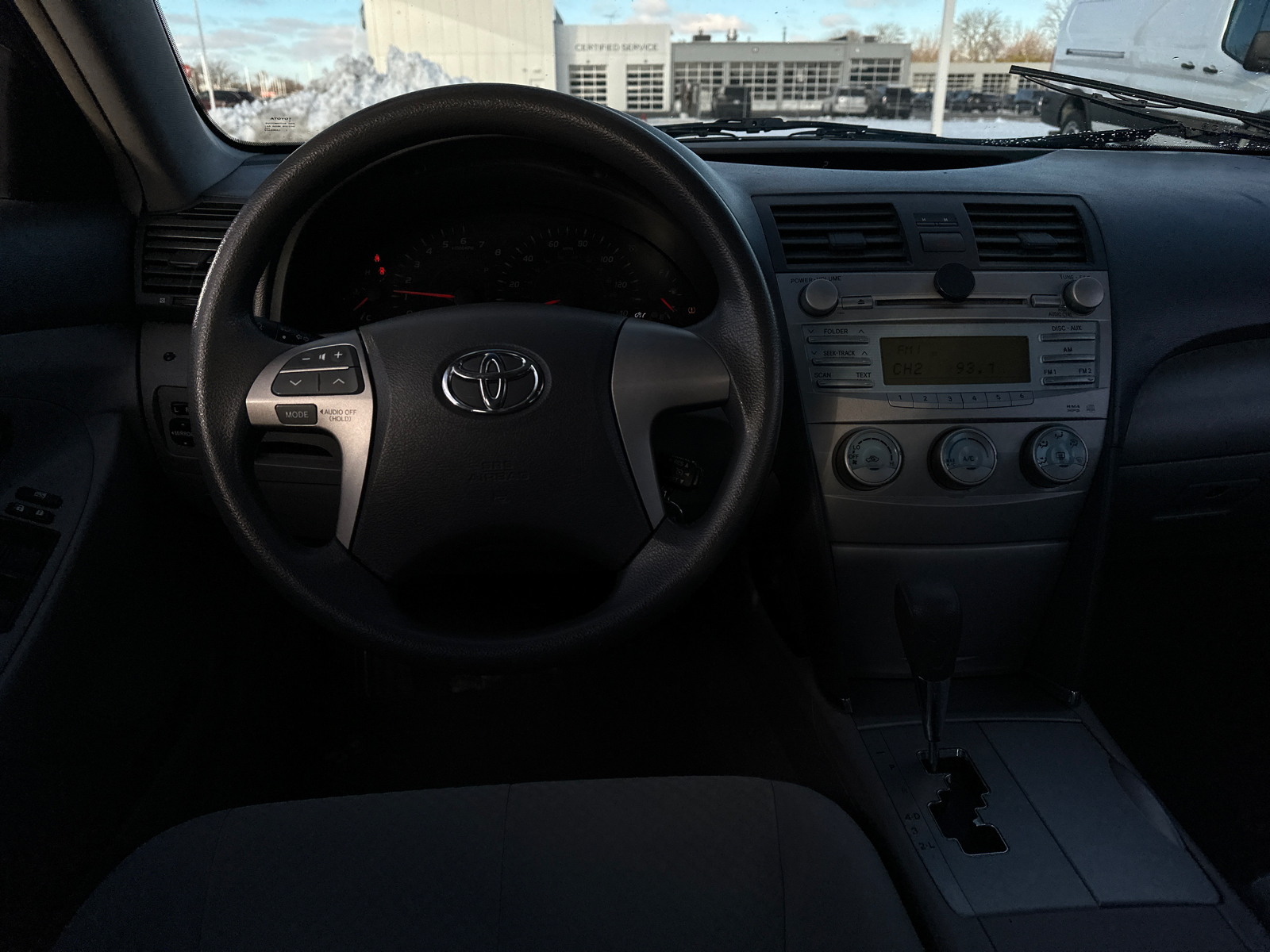 2009 Toyota Camry LE 16