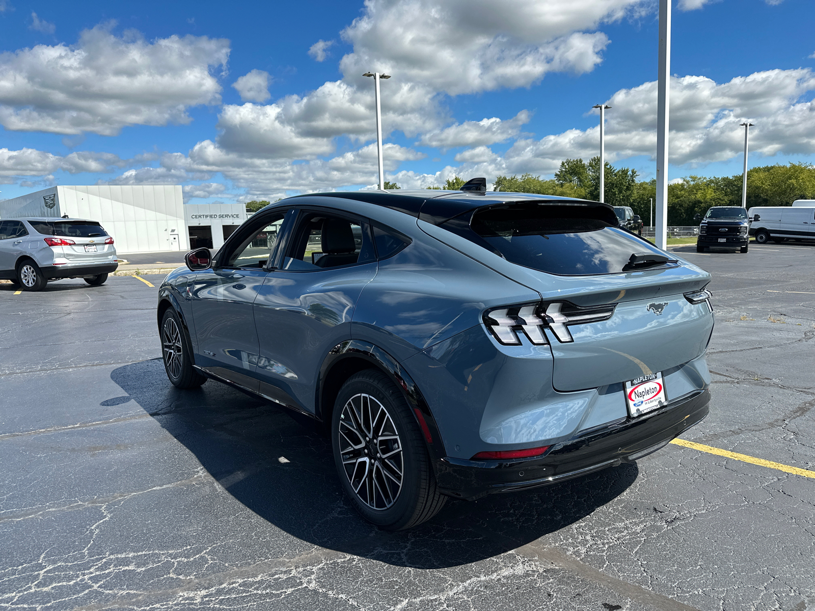 2024 Ford Mustang Mach-E Premium 6