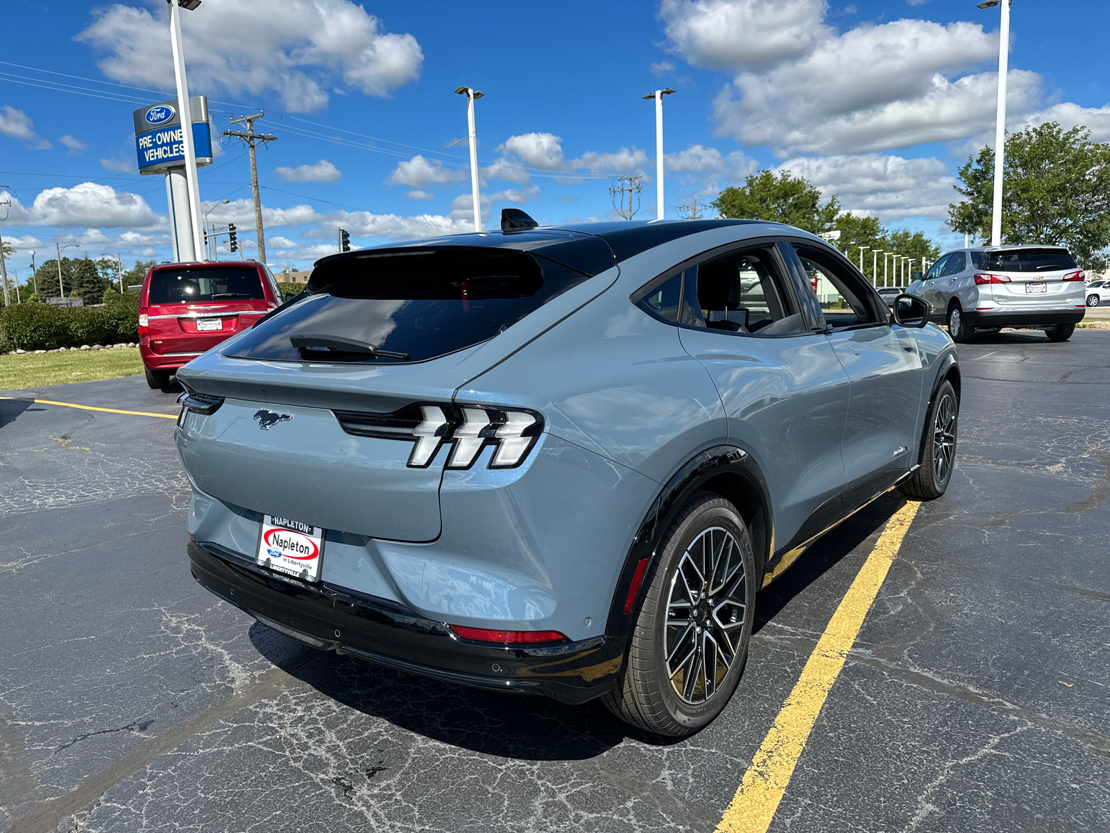 2024 Ford Mustang Mach-E Premium 8