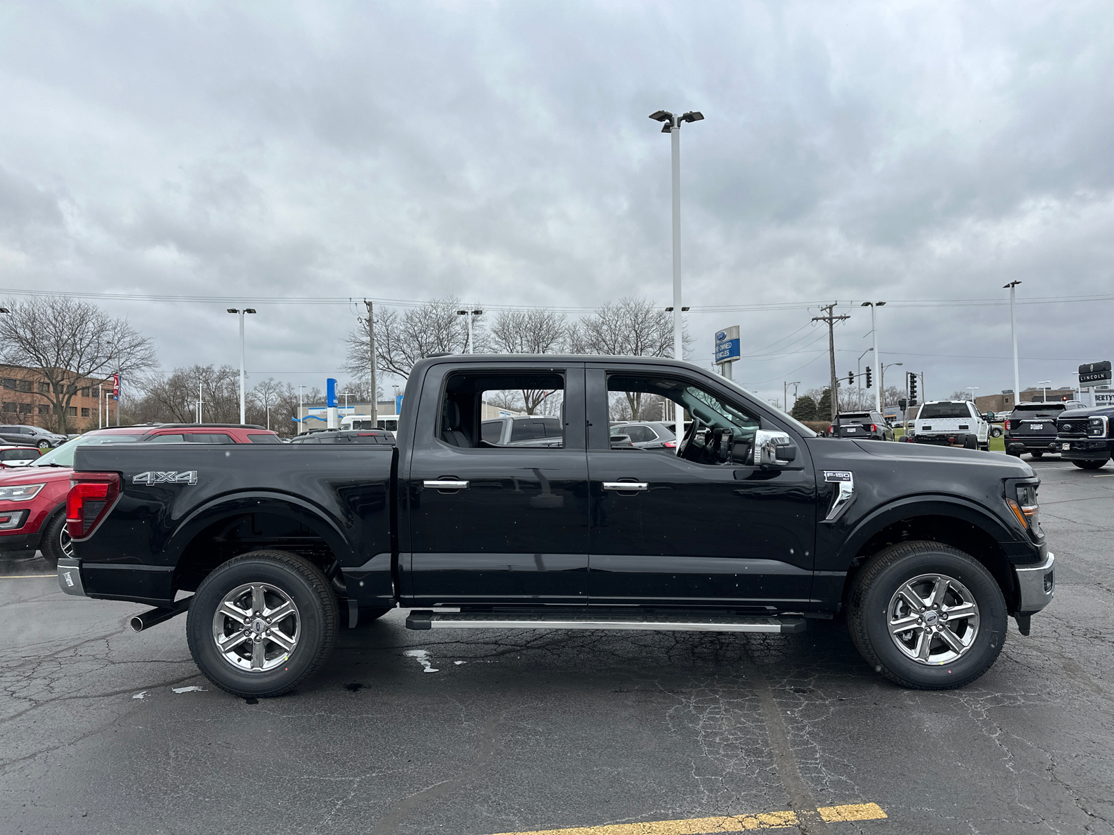 2024 Ford F-150 XLT 4WD SuperCrew 5.5 Box 9