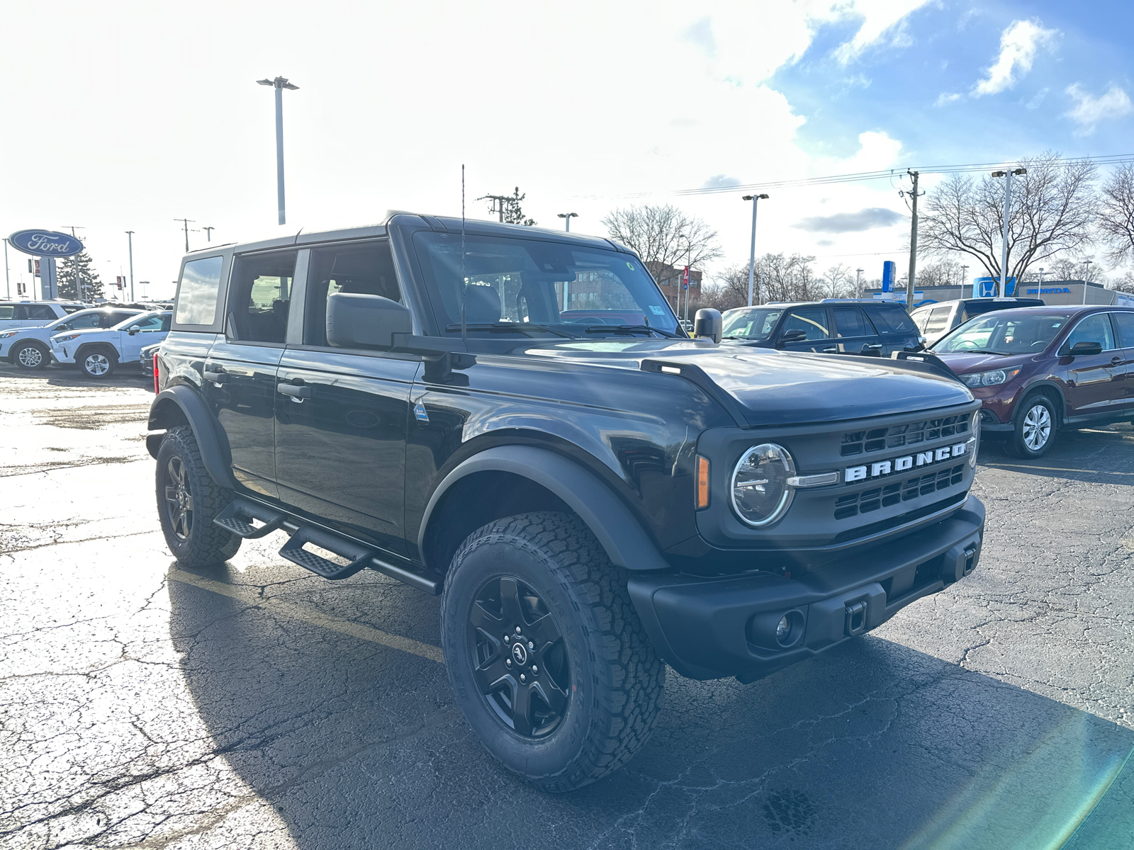 2024 Ford Bronco Black Diamond 10