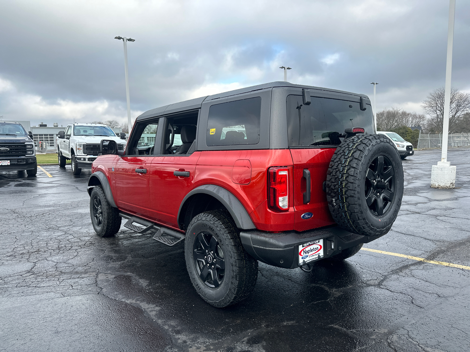 2024 Ford Bronco Black Diamond 6