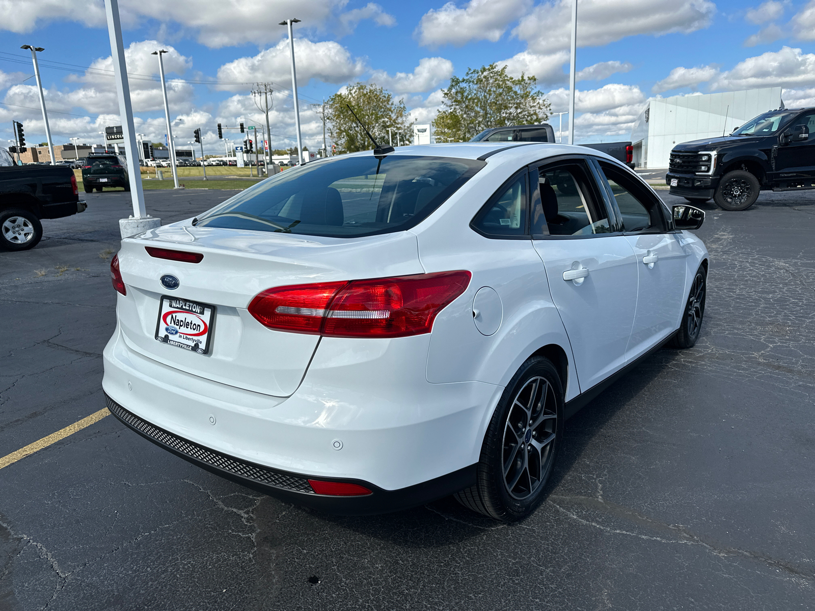 2017 Ford Focus SEL 8