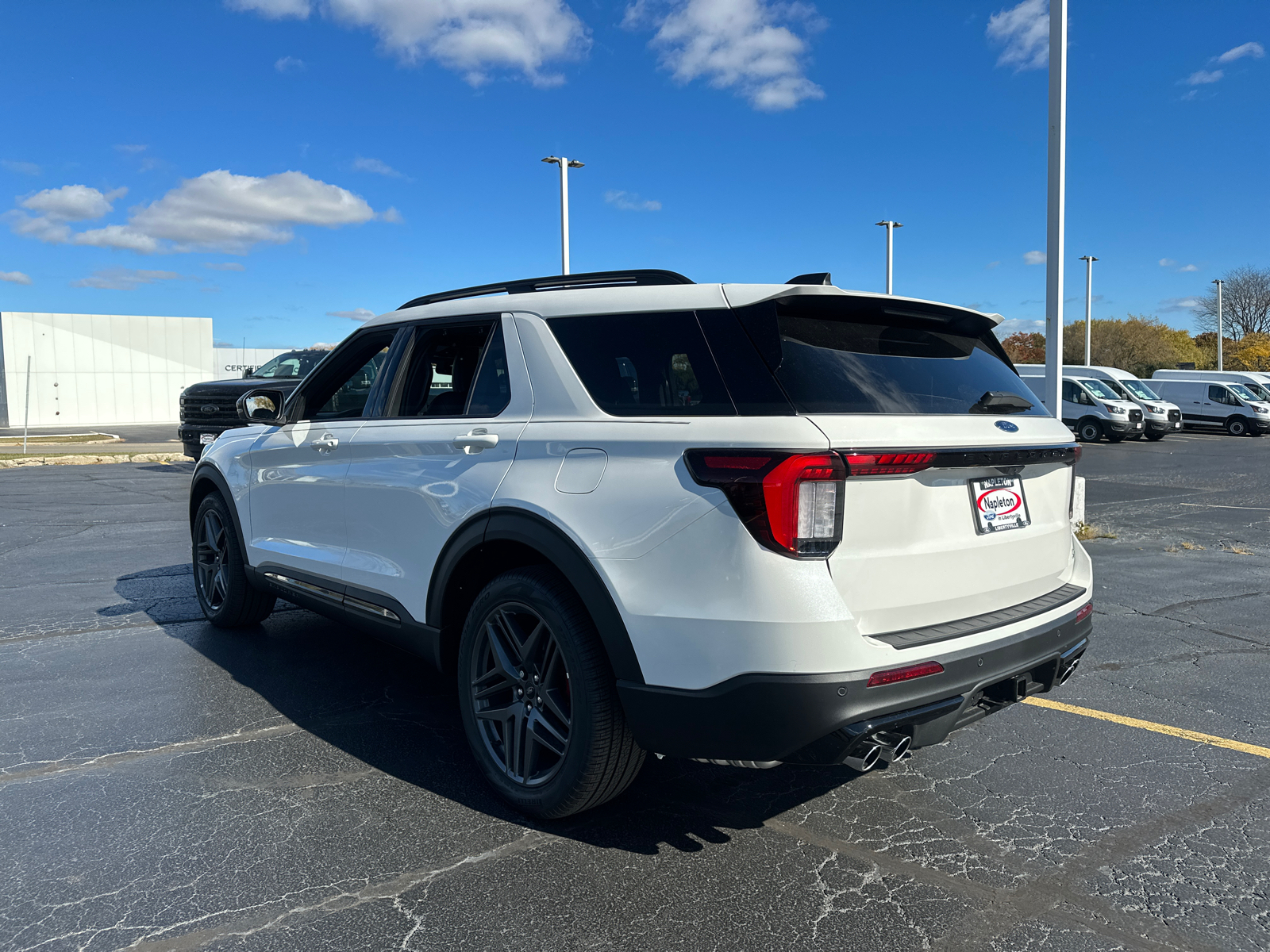 2025 Ford Explorer ST 6