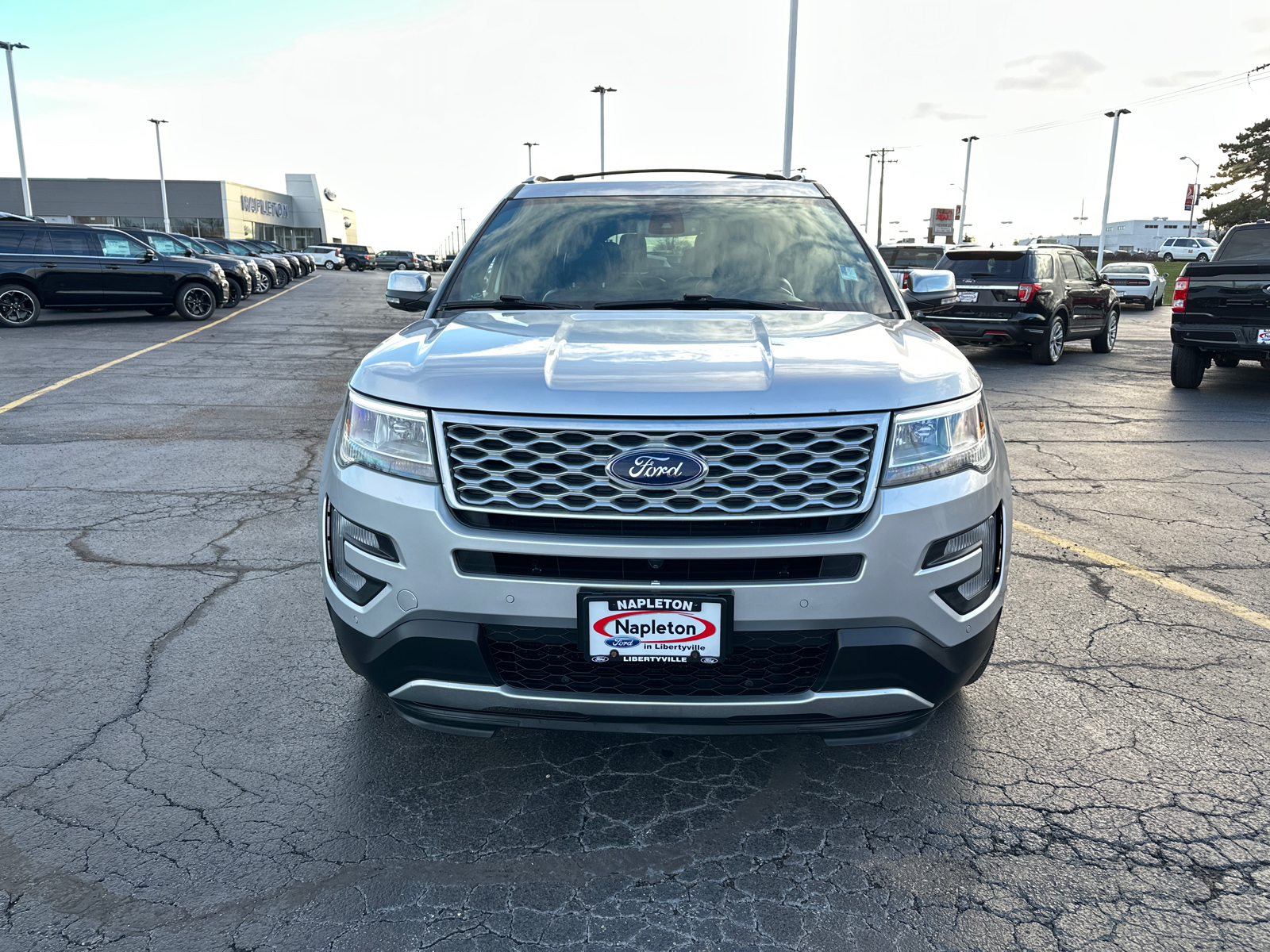 2017 Ford Explorer Platinum 3