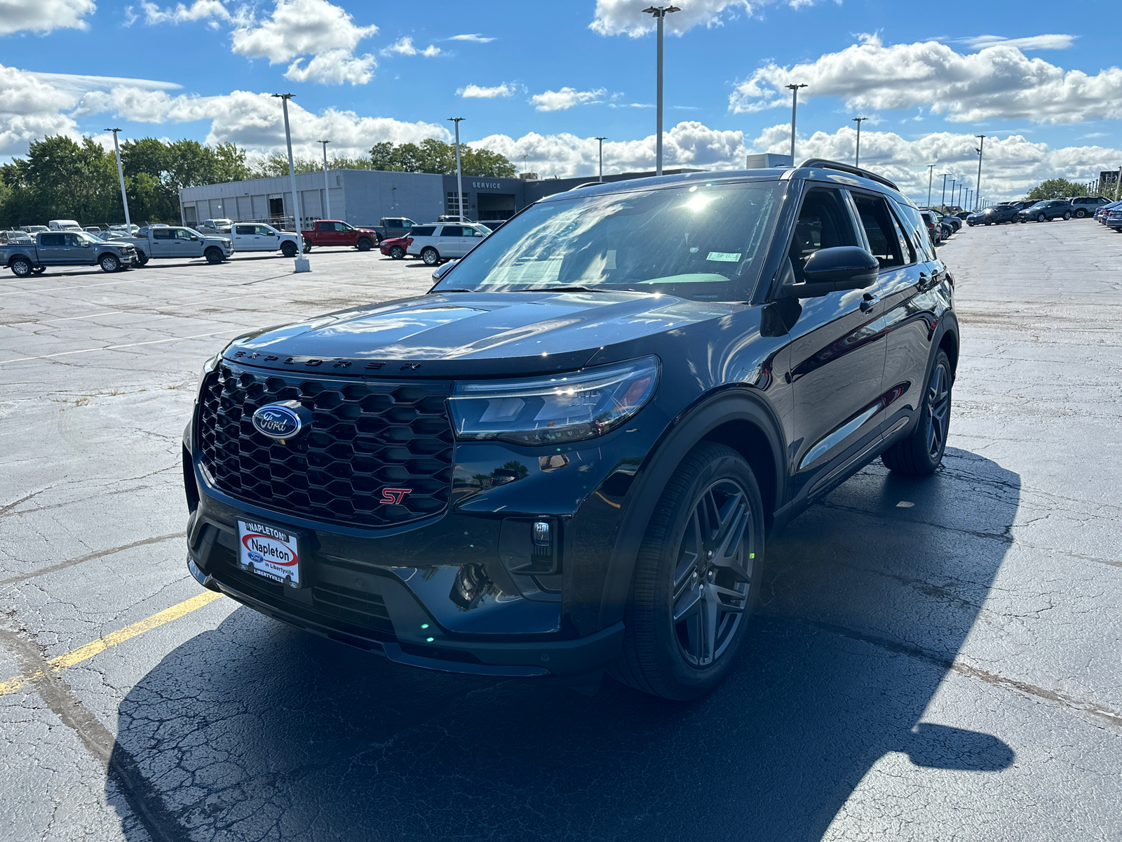 2025 Ford Explorer ST 4