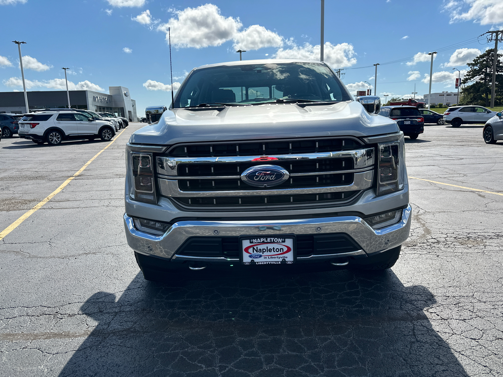 2022 Ford F-150 LARIAT 4WD SuperCrew 5.5 Box 3