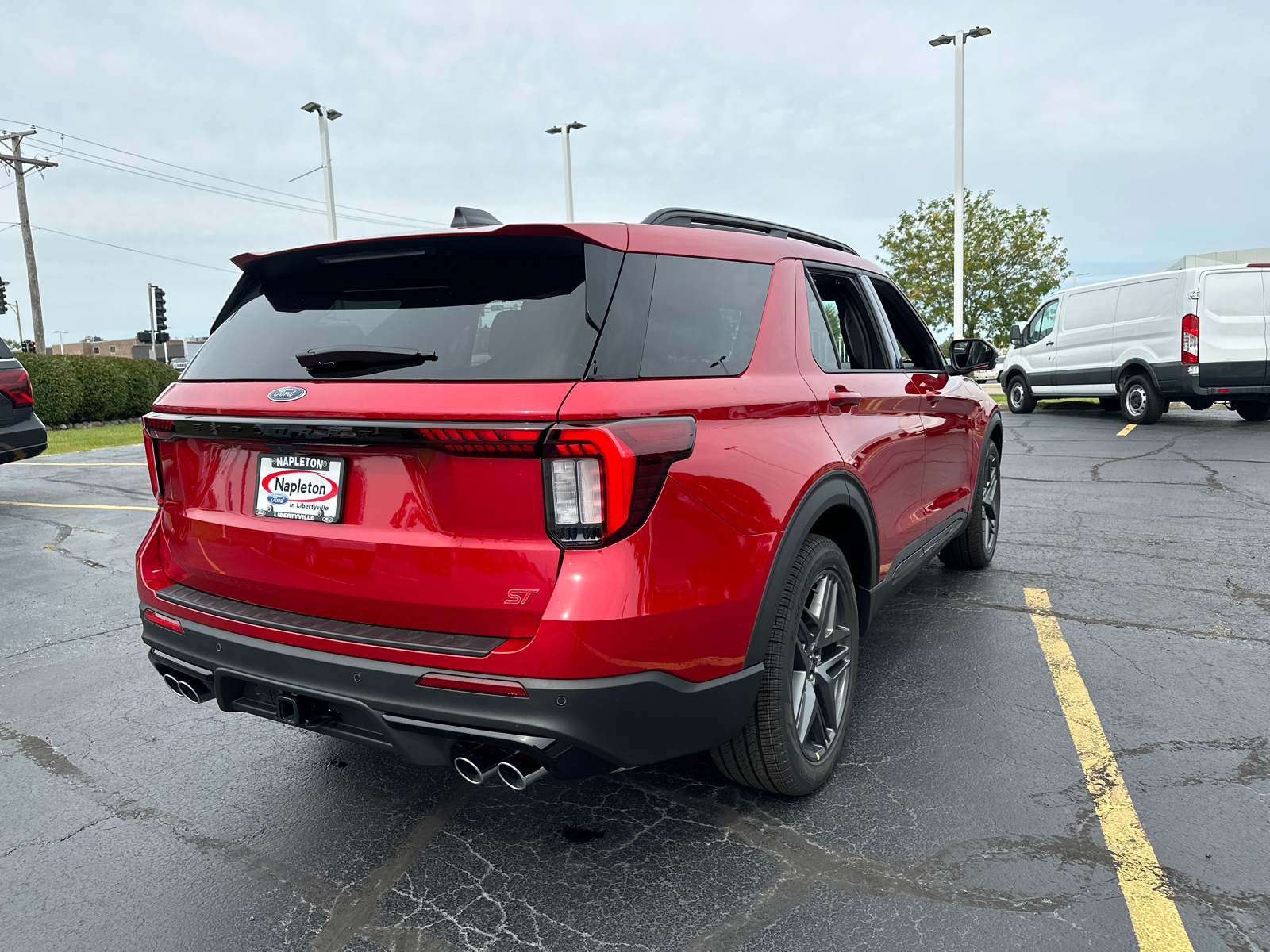 2025 Ford Explorer ST 8