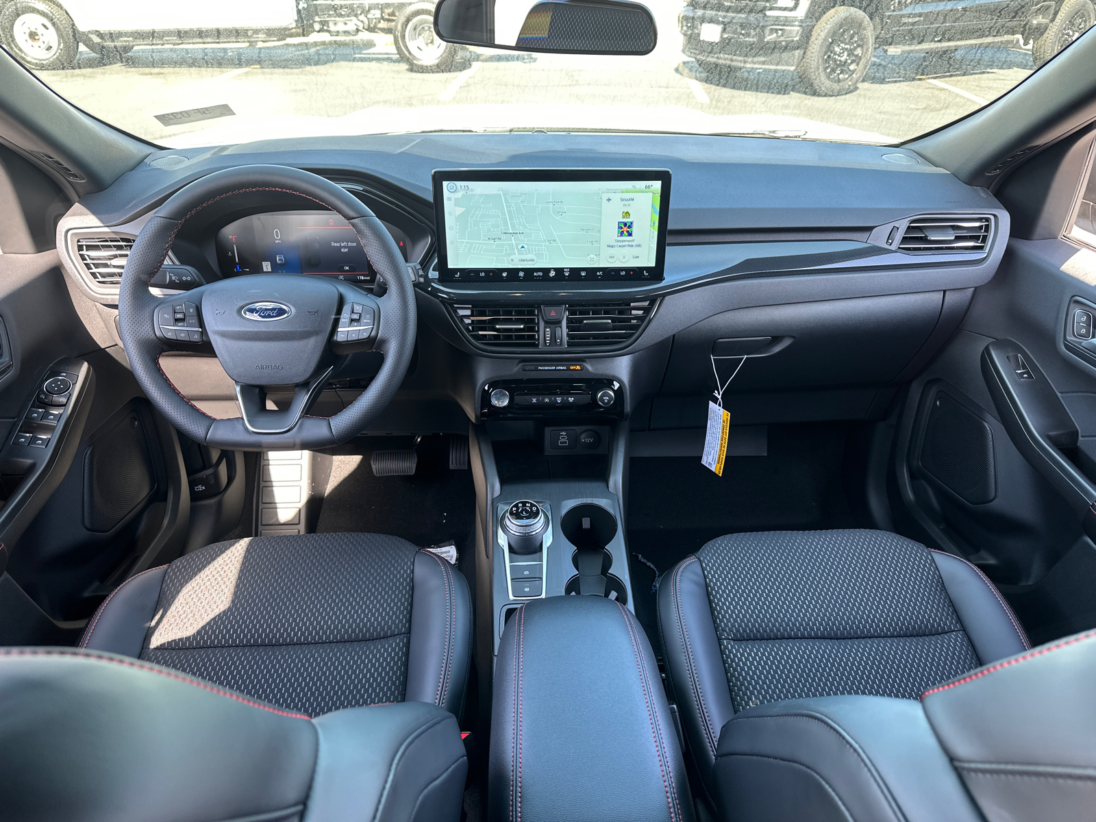 2025 Ford Escape ST-Line 15