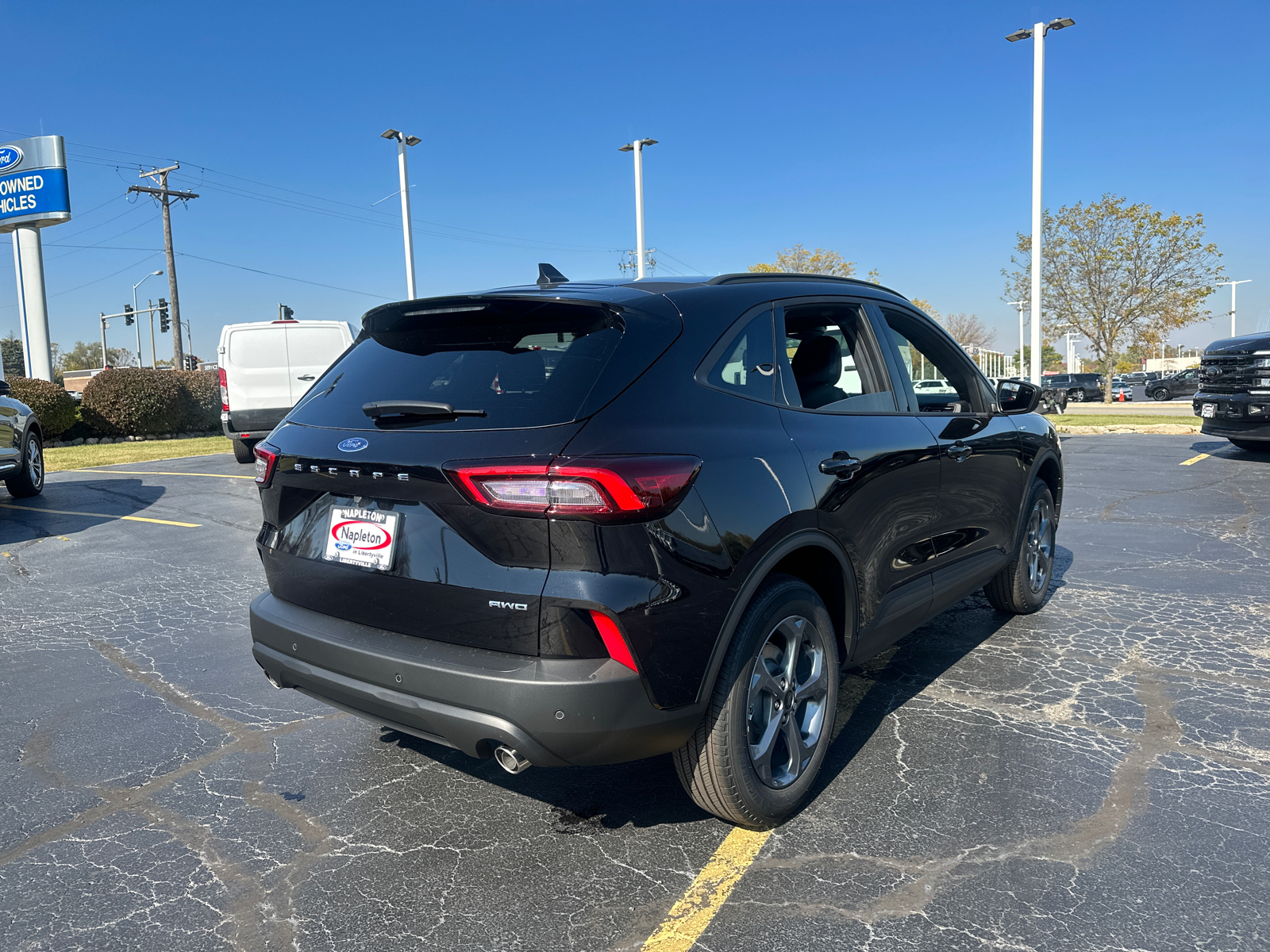 2025 Ford Escape ST-Line 8