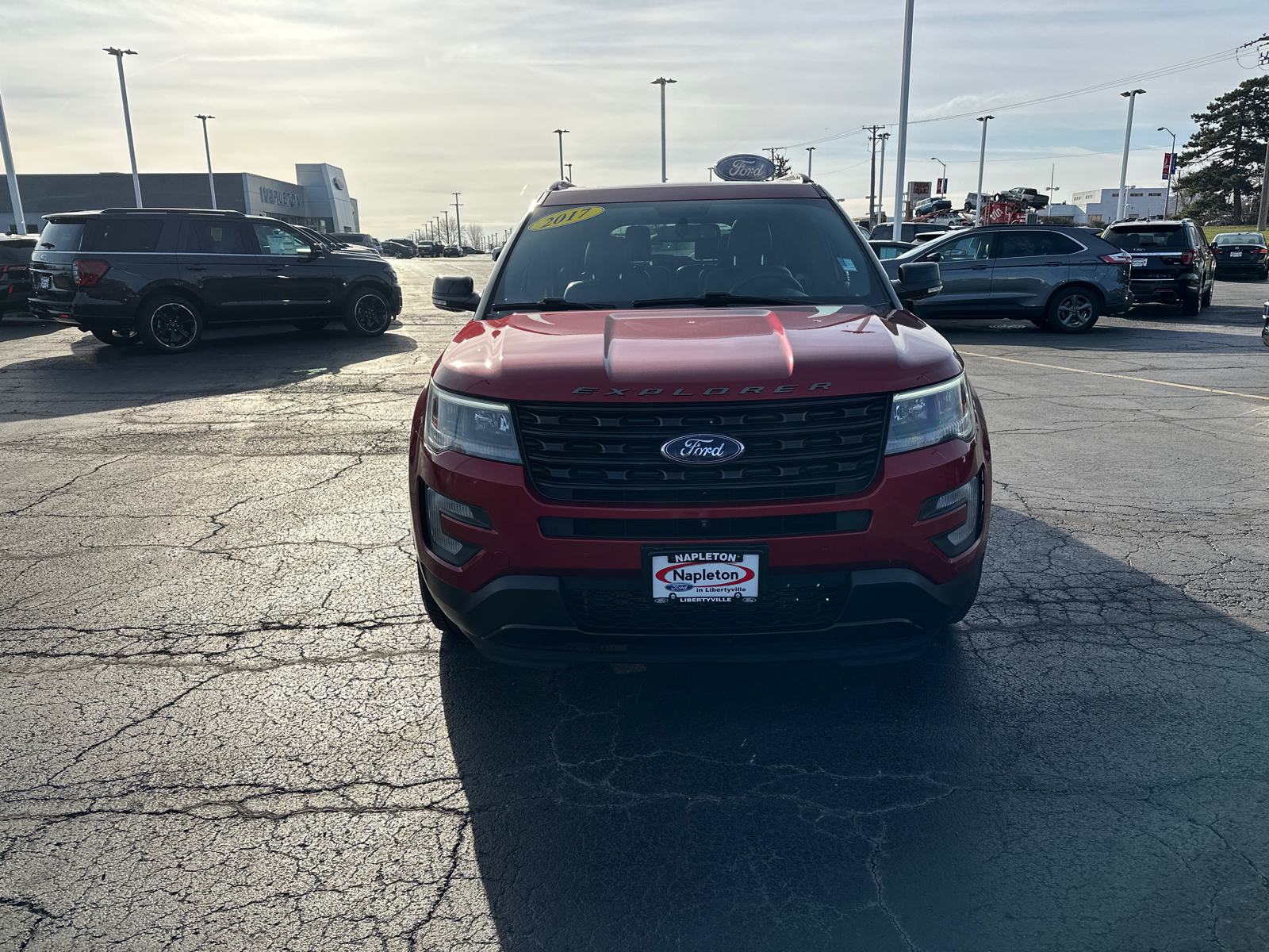 2017 Ford Explorer Sport 3