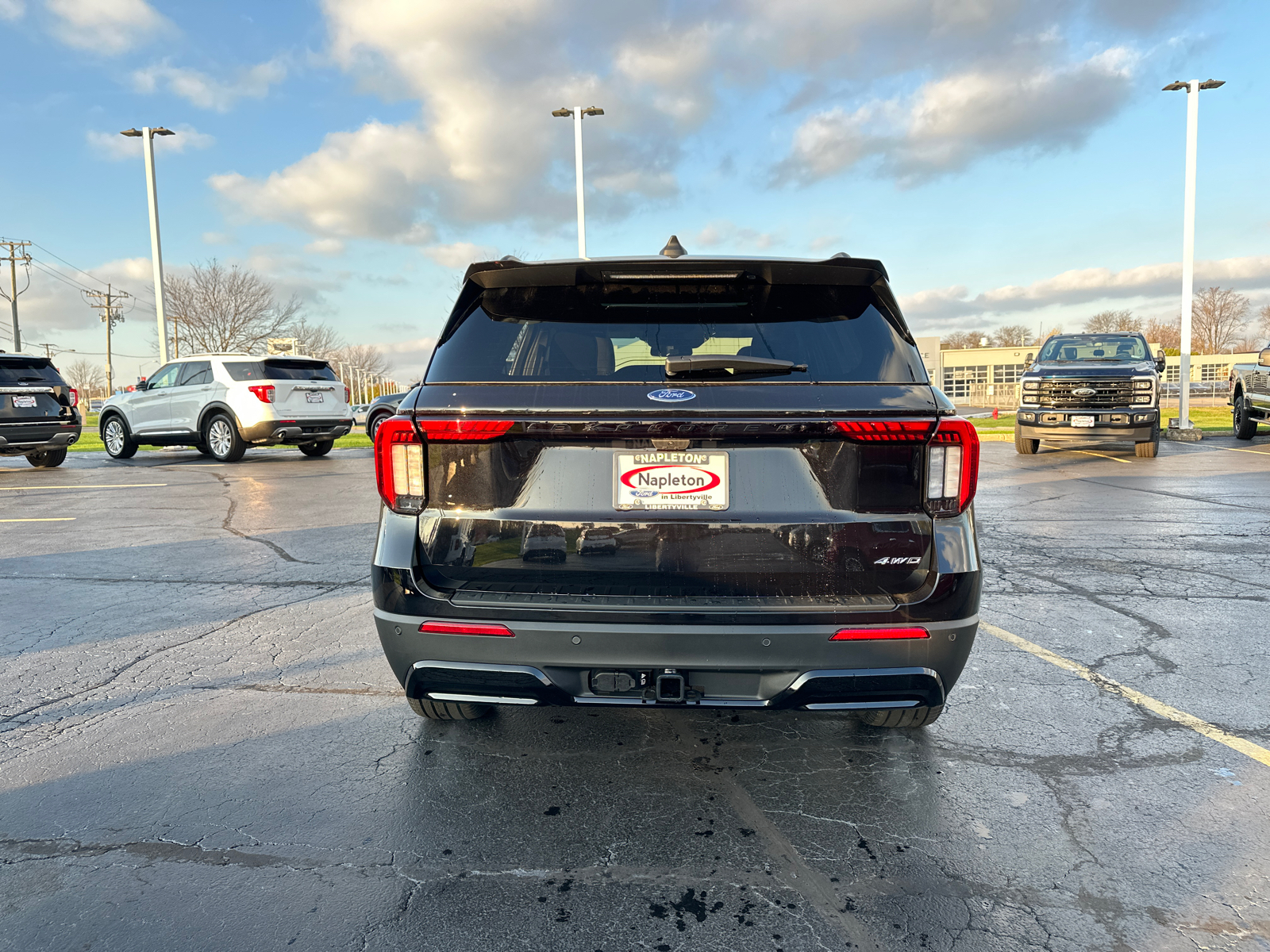 2025 Ford Explorer ST-Line 7