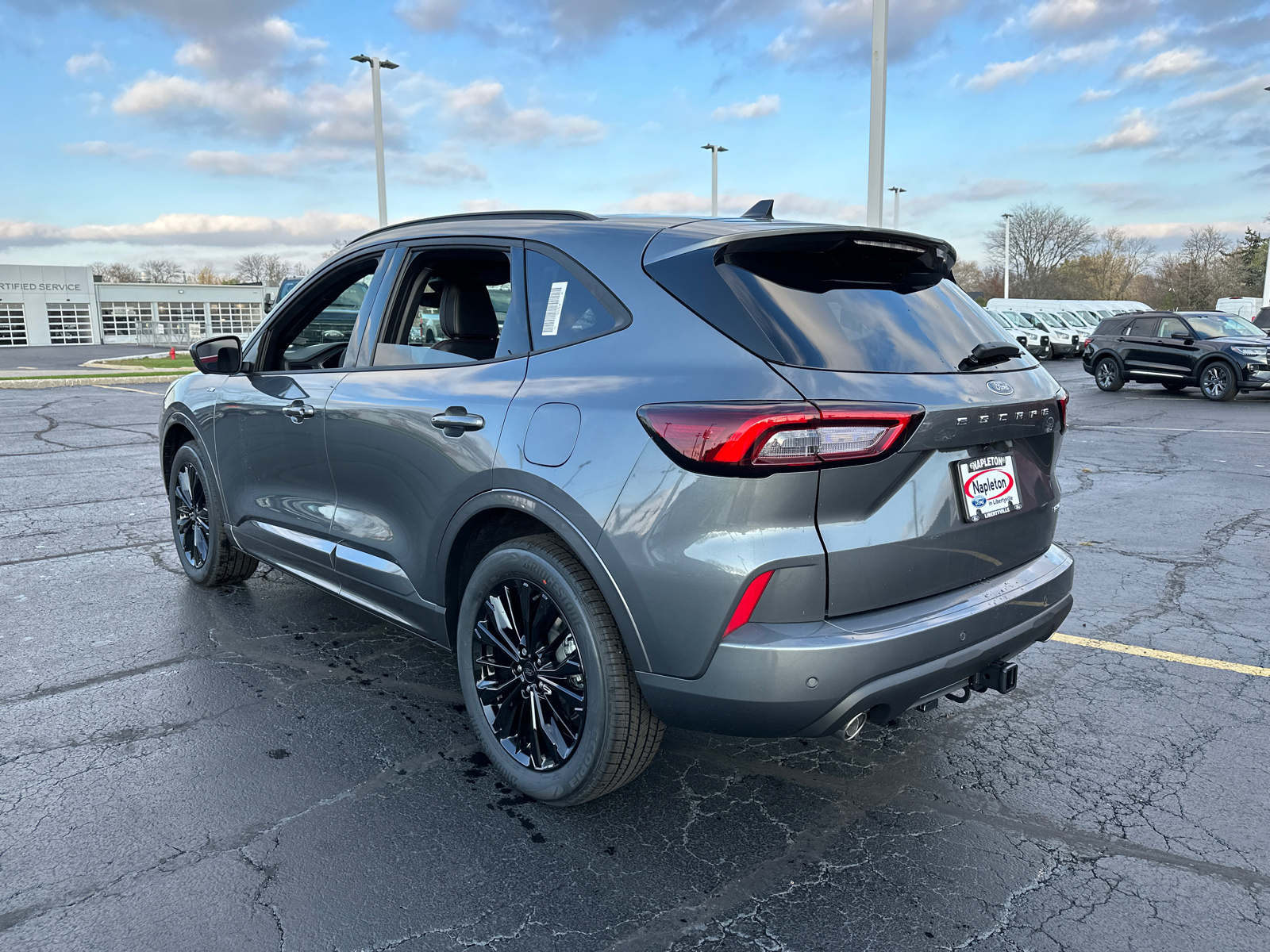 2025 Ford Escape ST-Line Elite 6