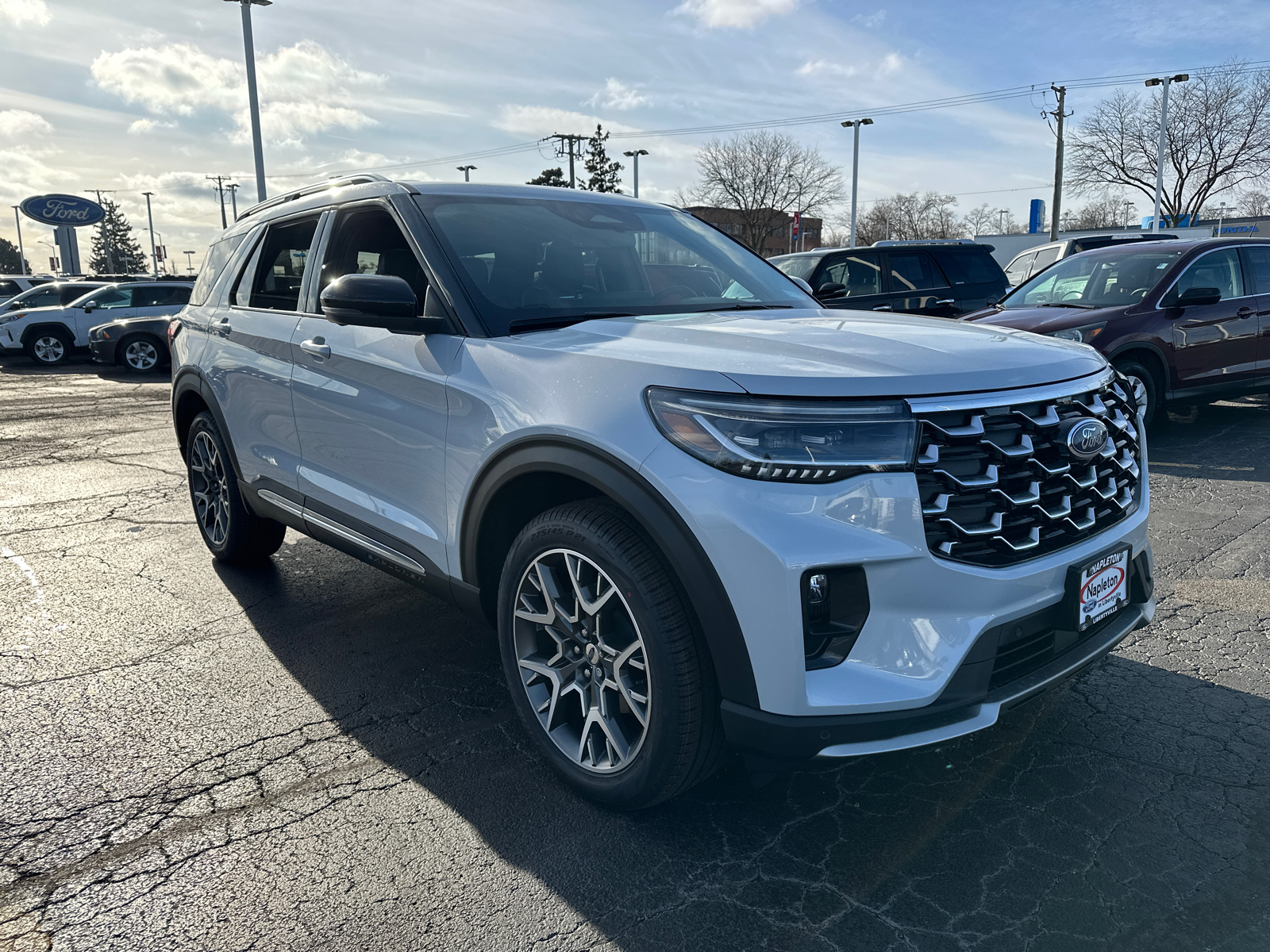 2025 Ford Explorer Platinum 10