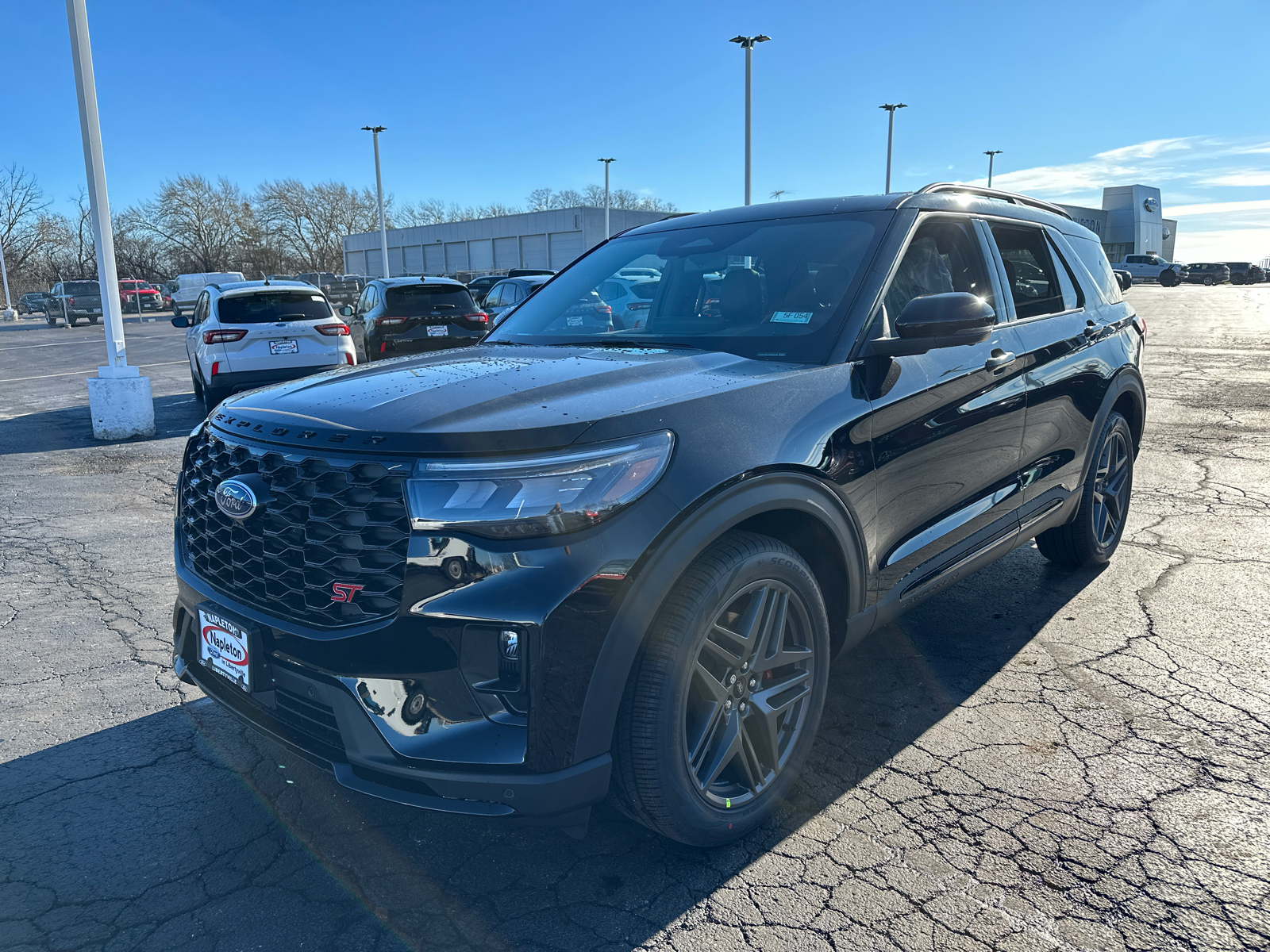 2025 Ford Explorer ST 4