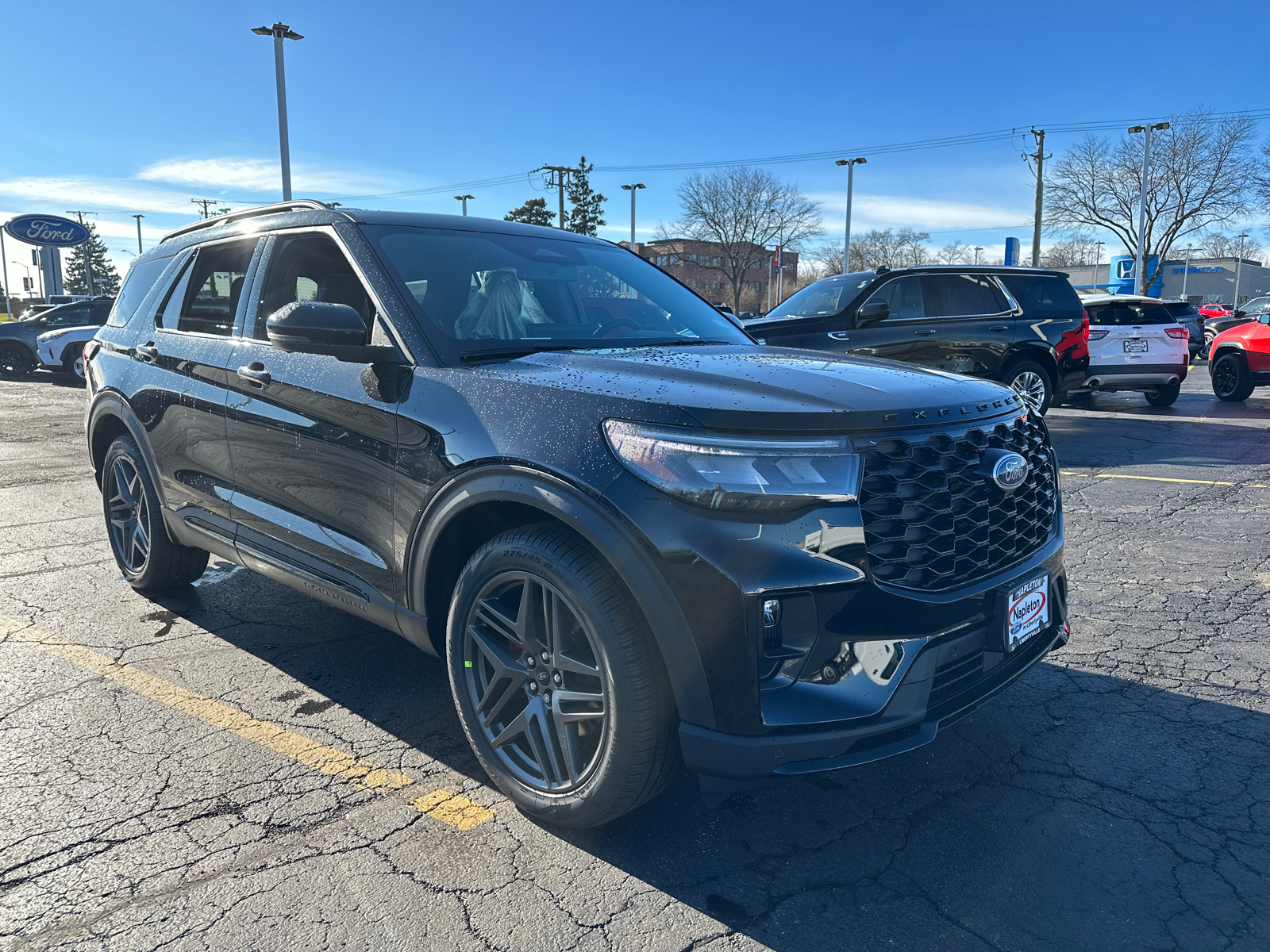 2025 Ford Explorer ST 10