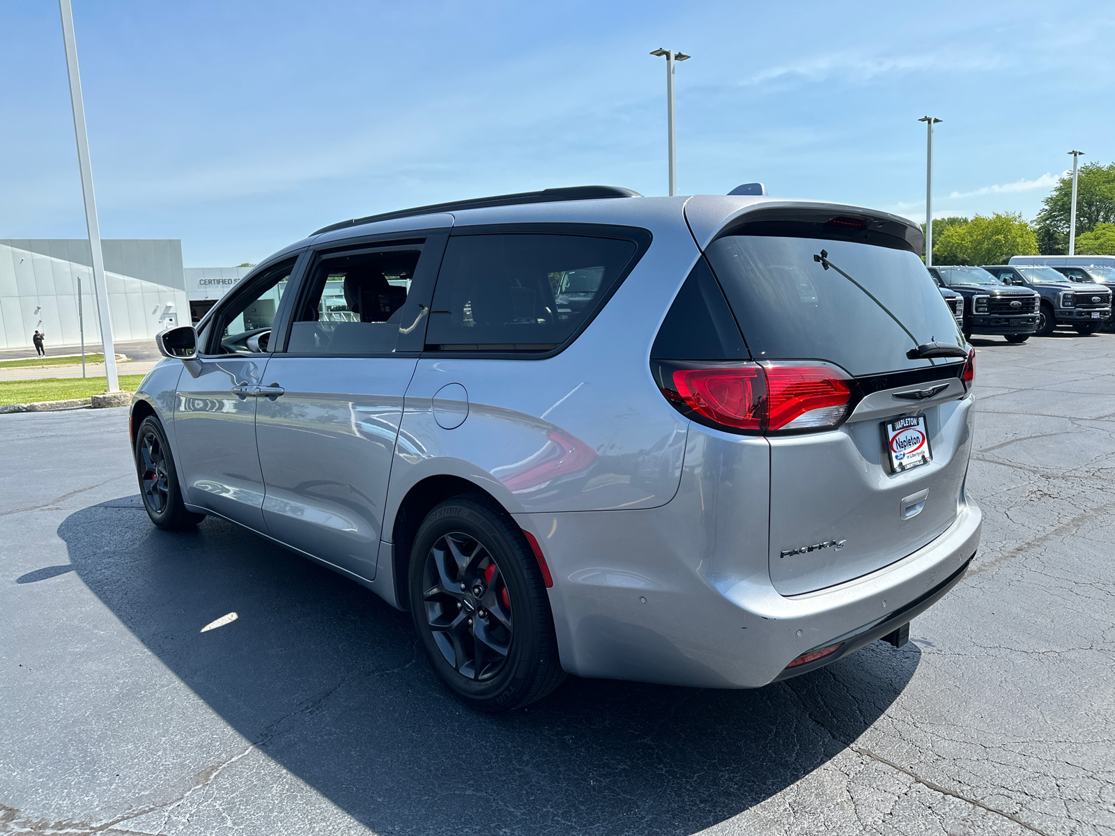 2019 Chrysler Pacifica Touring L Plus 6