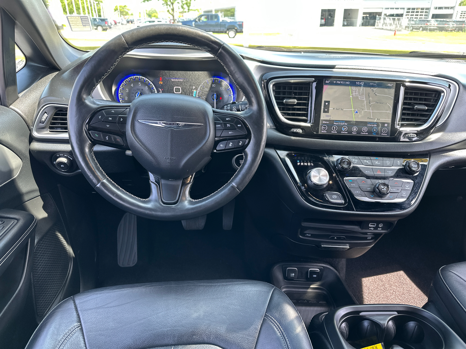 2019 Chrysler Pacifica Touring L Plus 16