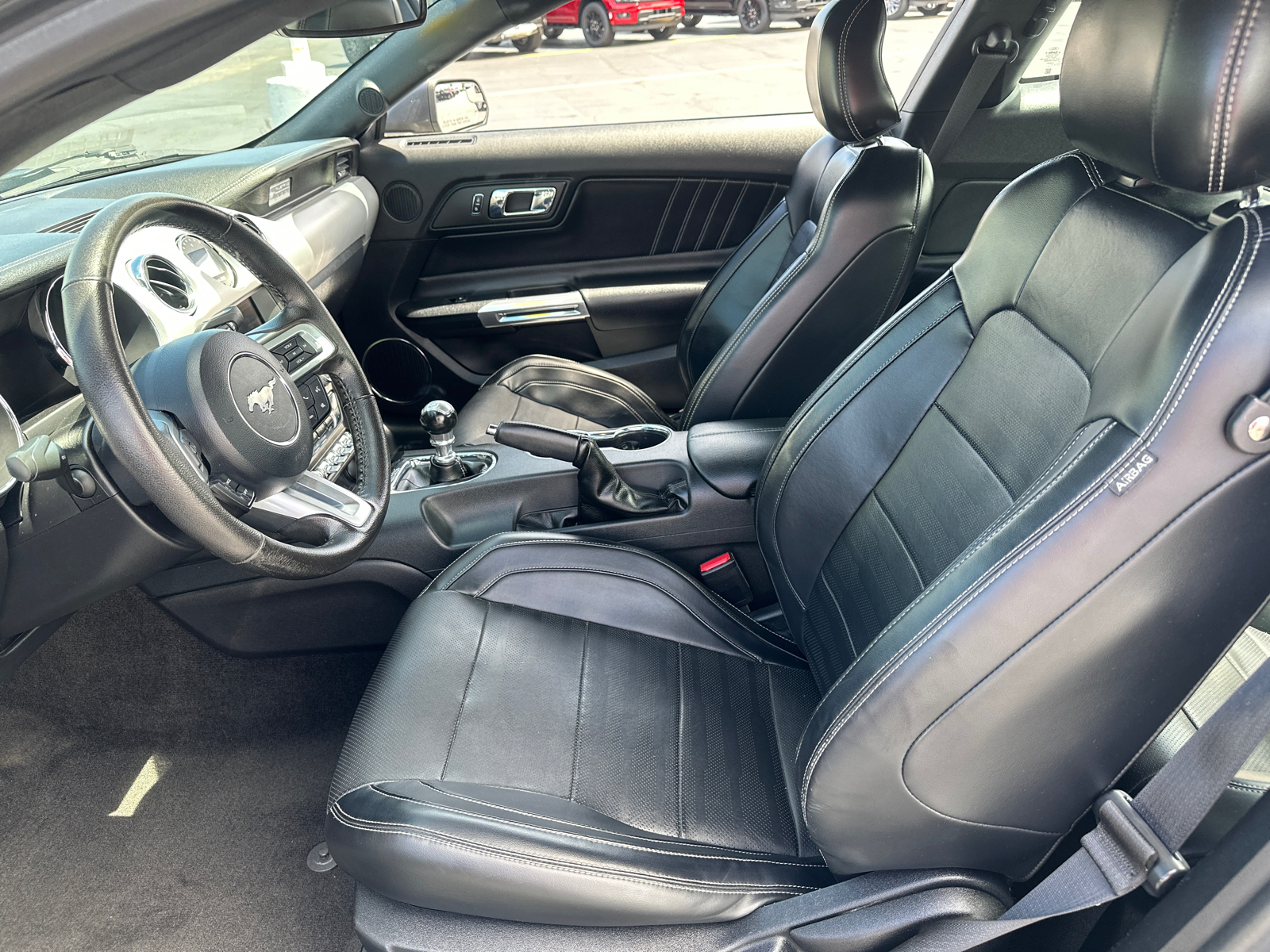 2015 Ford Mustang GT Premium 25