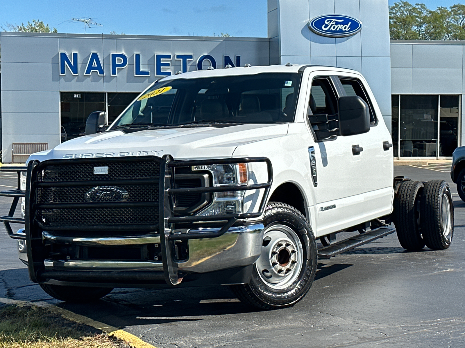 2021 Ford Super Duty F-350 DRW XL 2WD Crew Cab 179 WB 60 CA 1