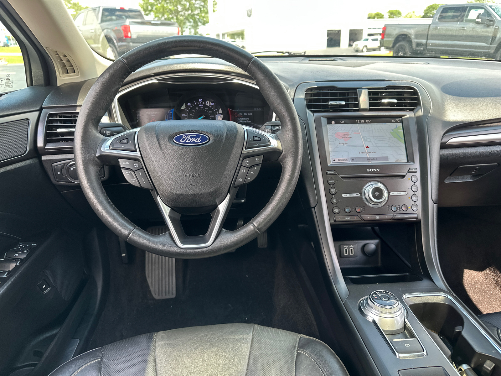 2019 Ford Fusion Energi Titanium 16