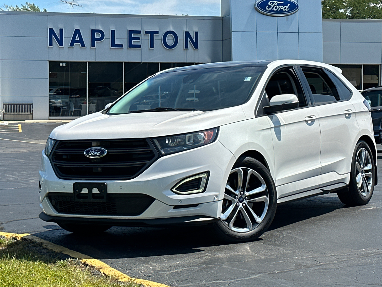 2016 Ford Edge Sport 1