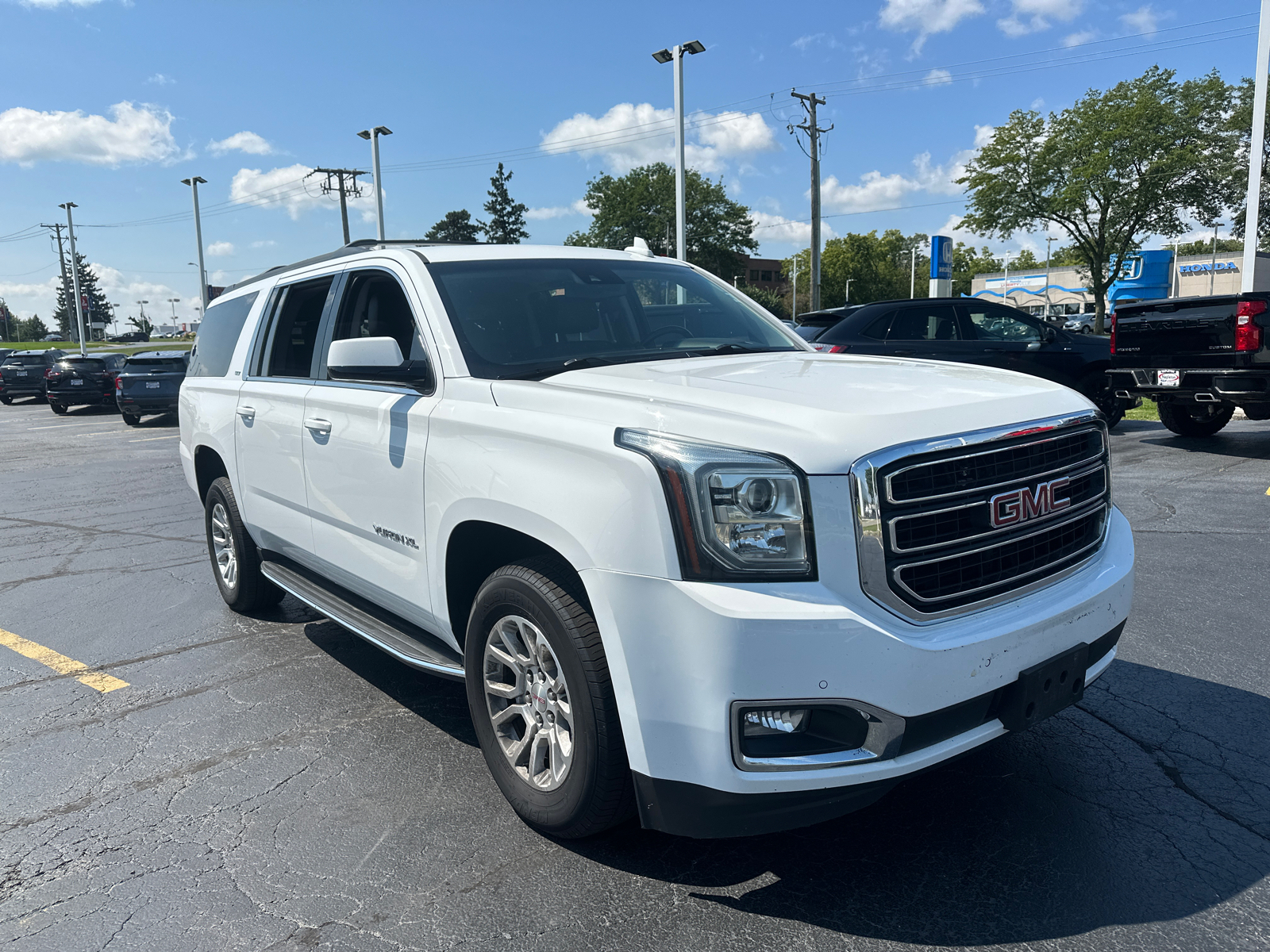 2018 GMC Yukon XL SLT 10